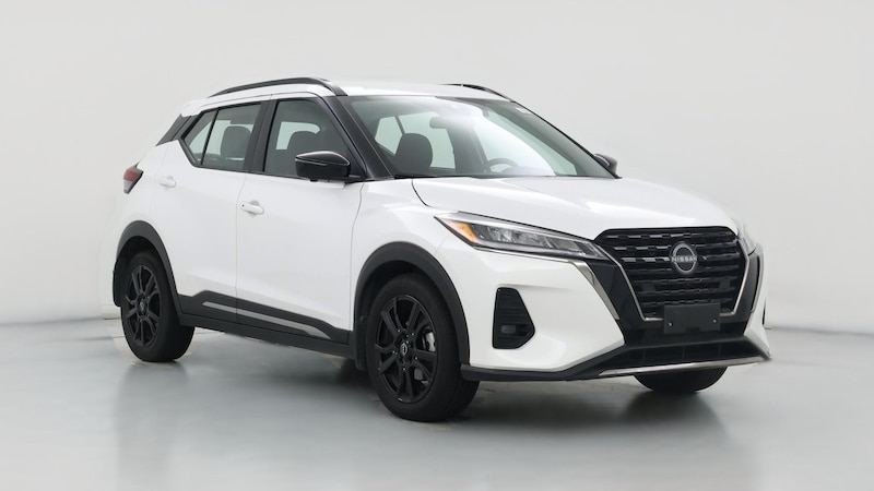 2023 Nissan Kicks SR Hero Image