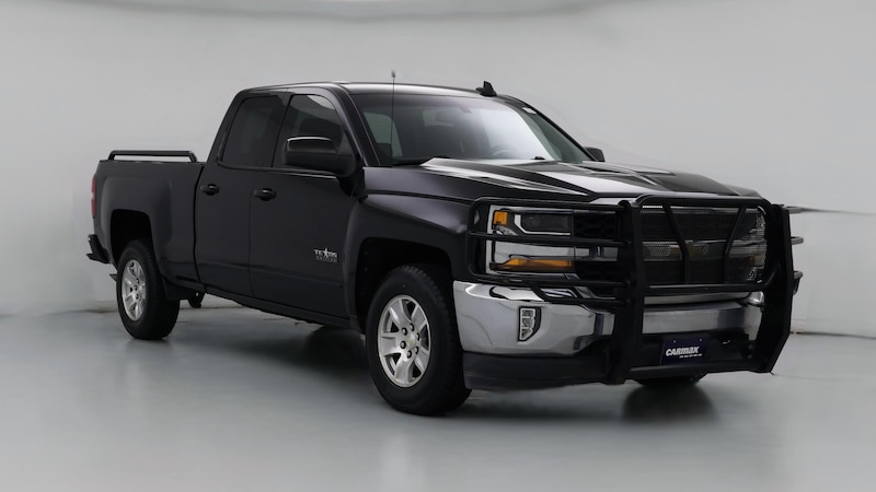 2017 Chevrolet Silverado 1500 LT Hero Image