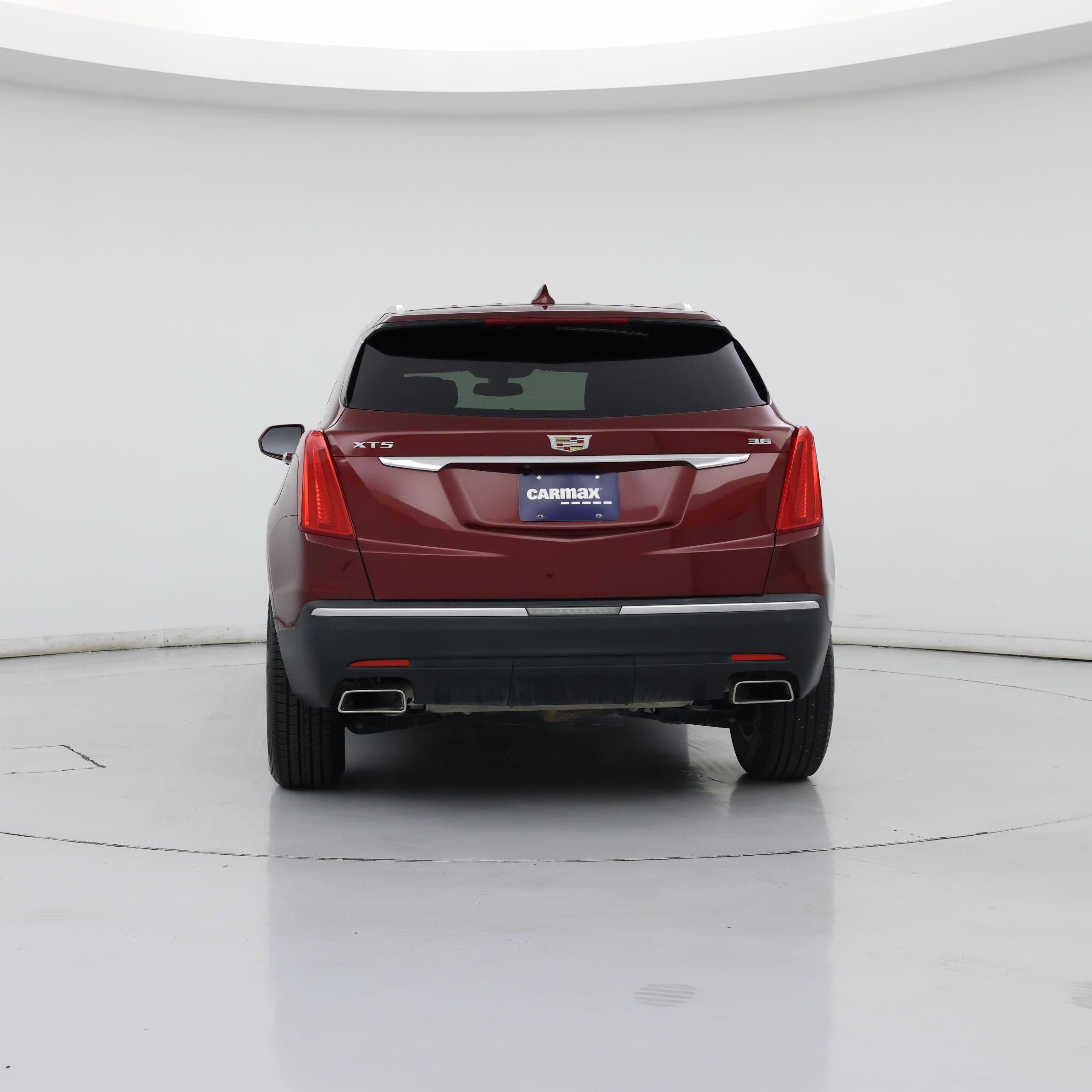 Thumbnail: 2018 Cadillac XT5 - 6