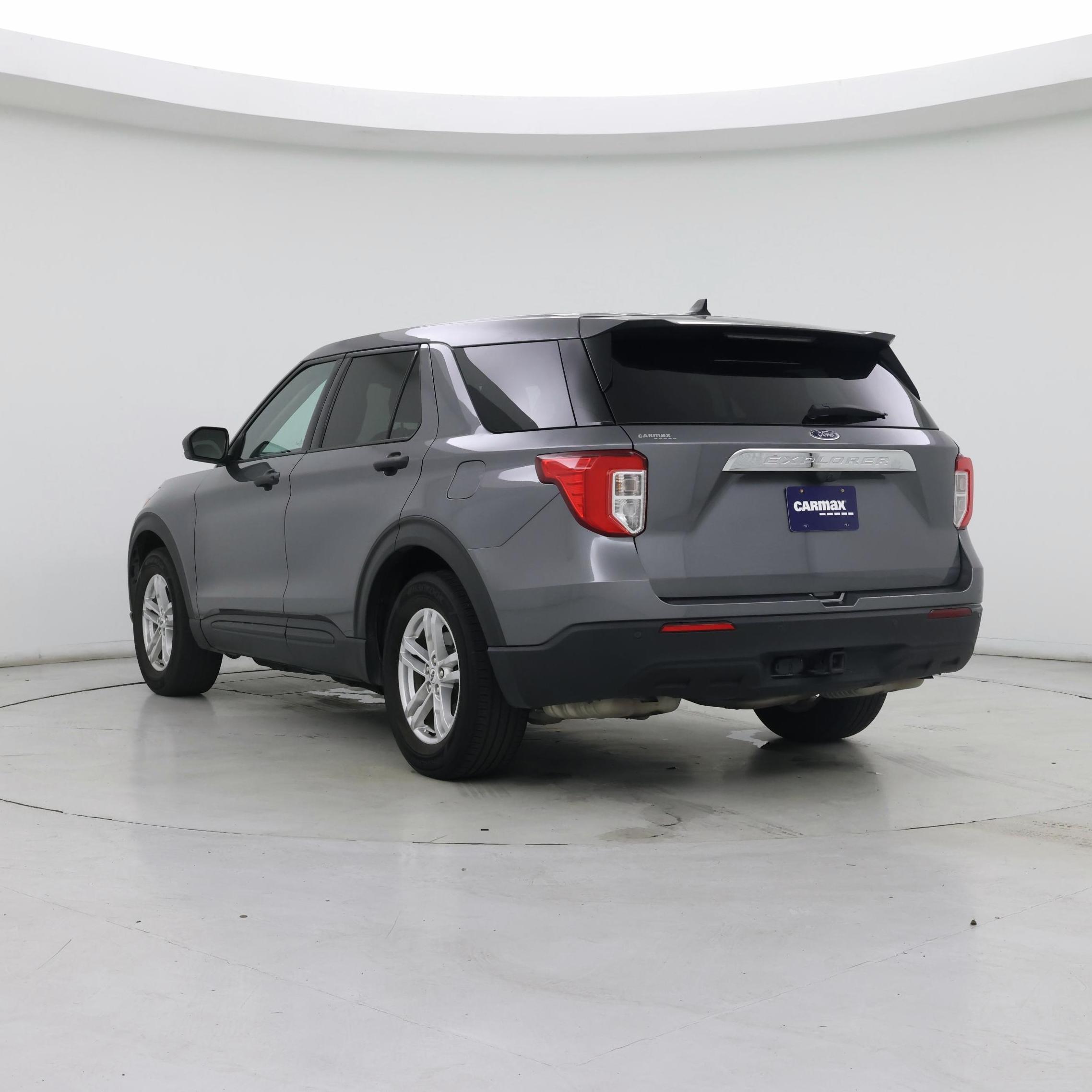 Thumbnail: 2022 Ford Explorer - 2