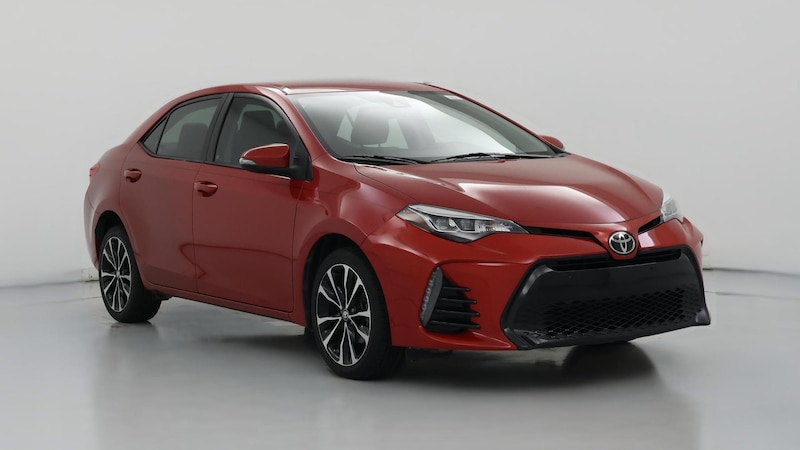 2017 Toyota Corolla SE Hero Image