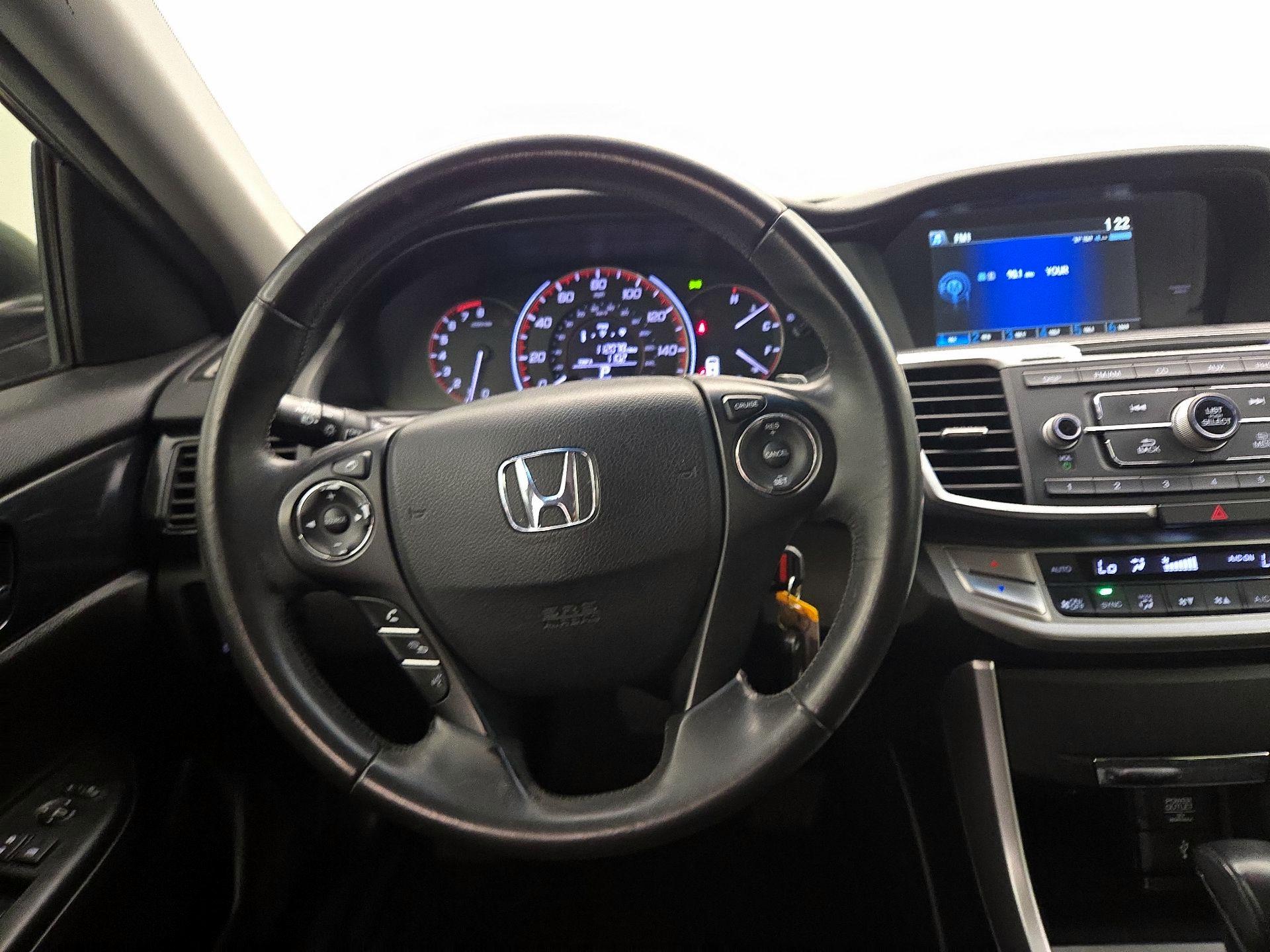 Thumbnail: 2013 Honda Accord - 10