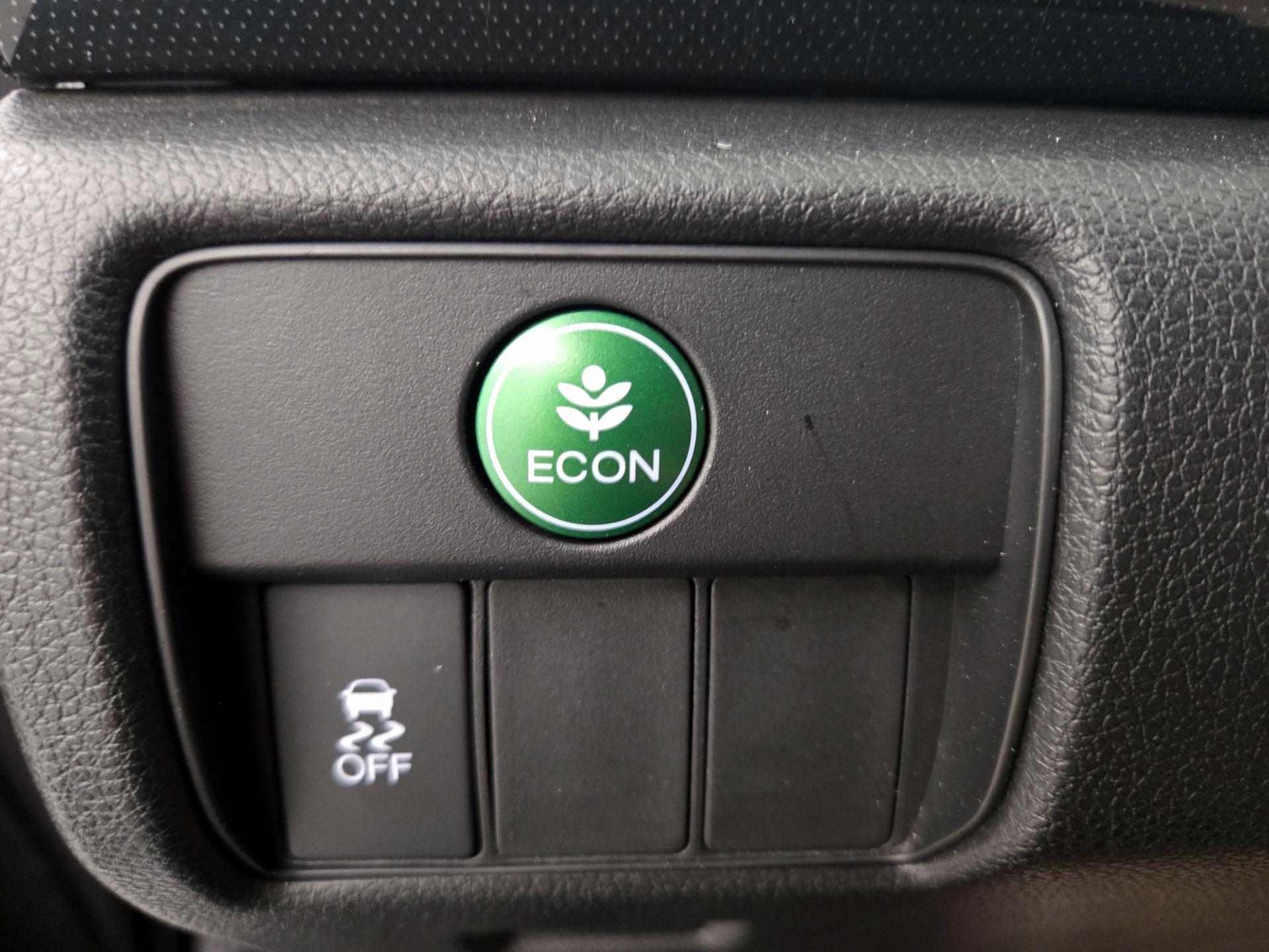 Thumbnail: 2013 Honda Accord - 13