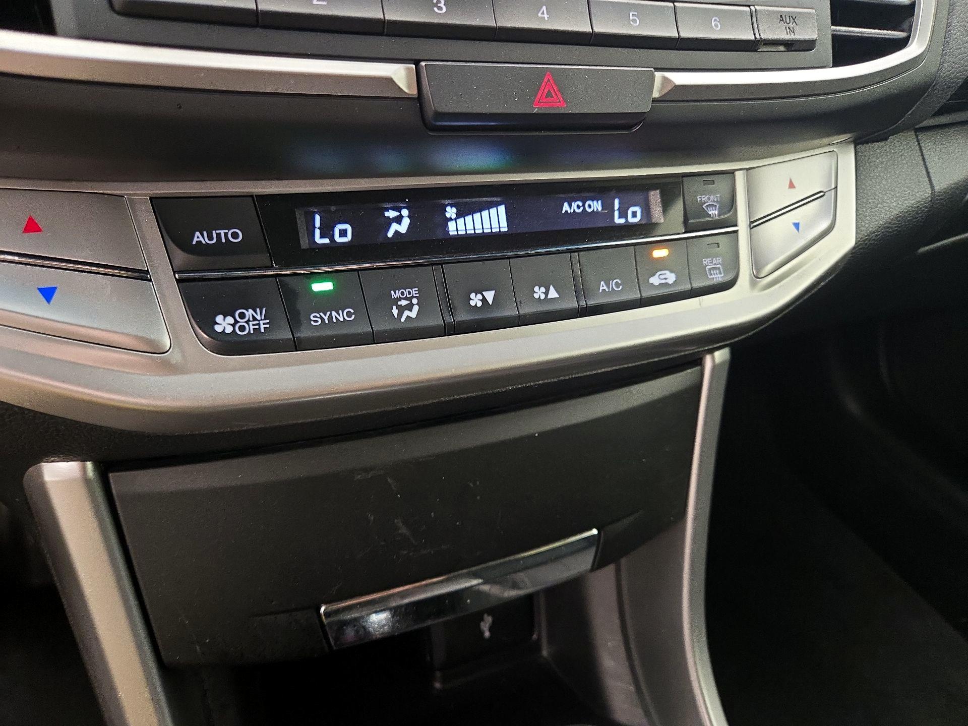 Thumbnail: 2013 Honda Accord - 16