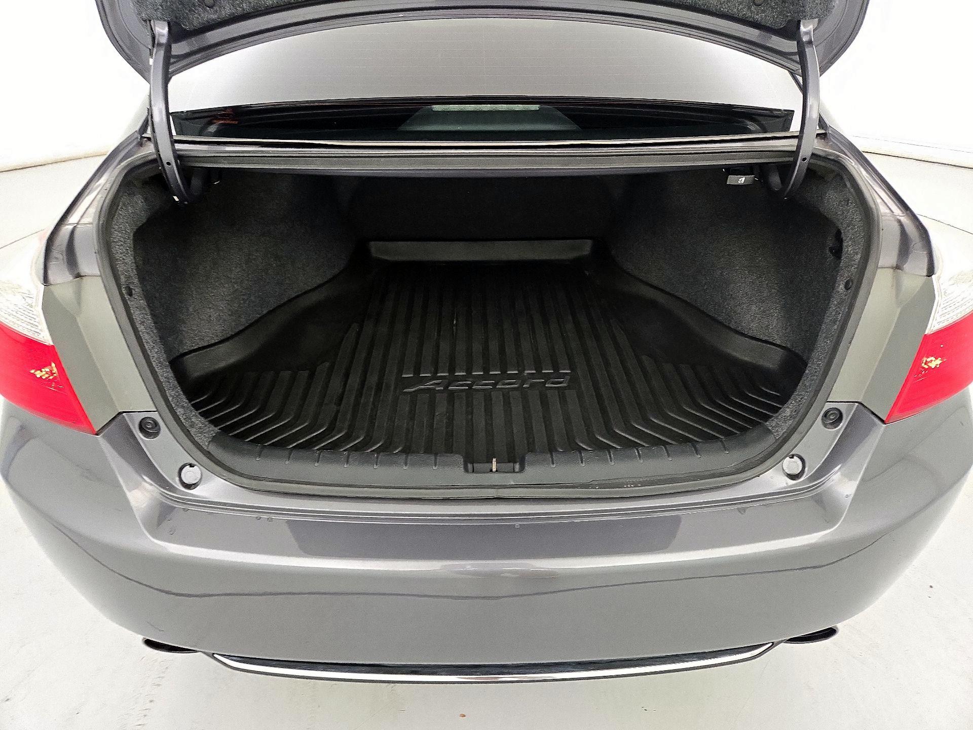 Thumbnail: 2013 Honda Accord - 20