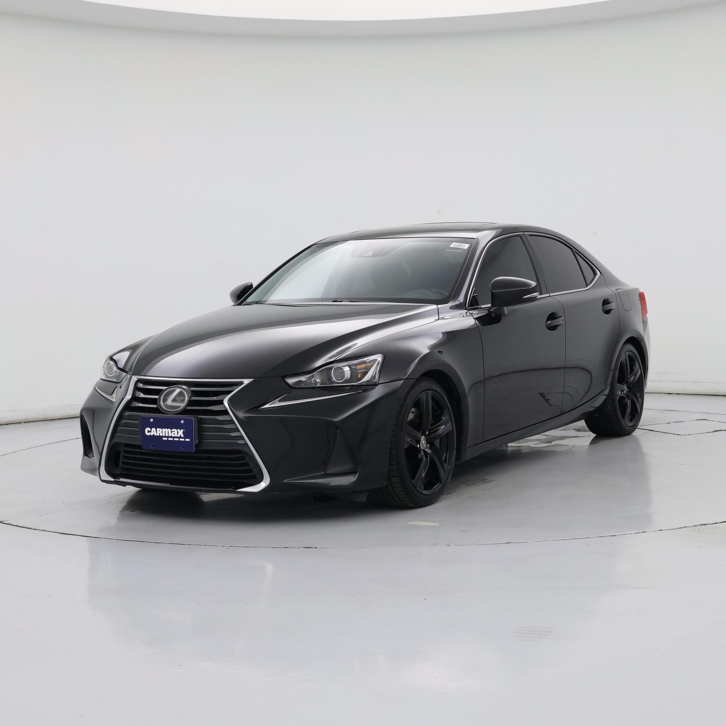Thumbnail: 2017 Lexus IS - 4