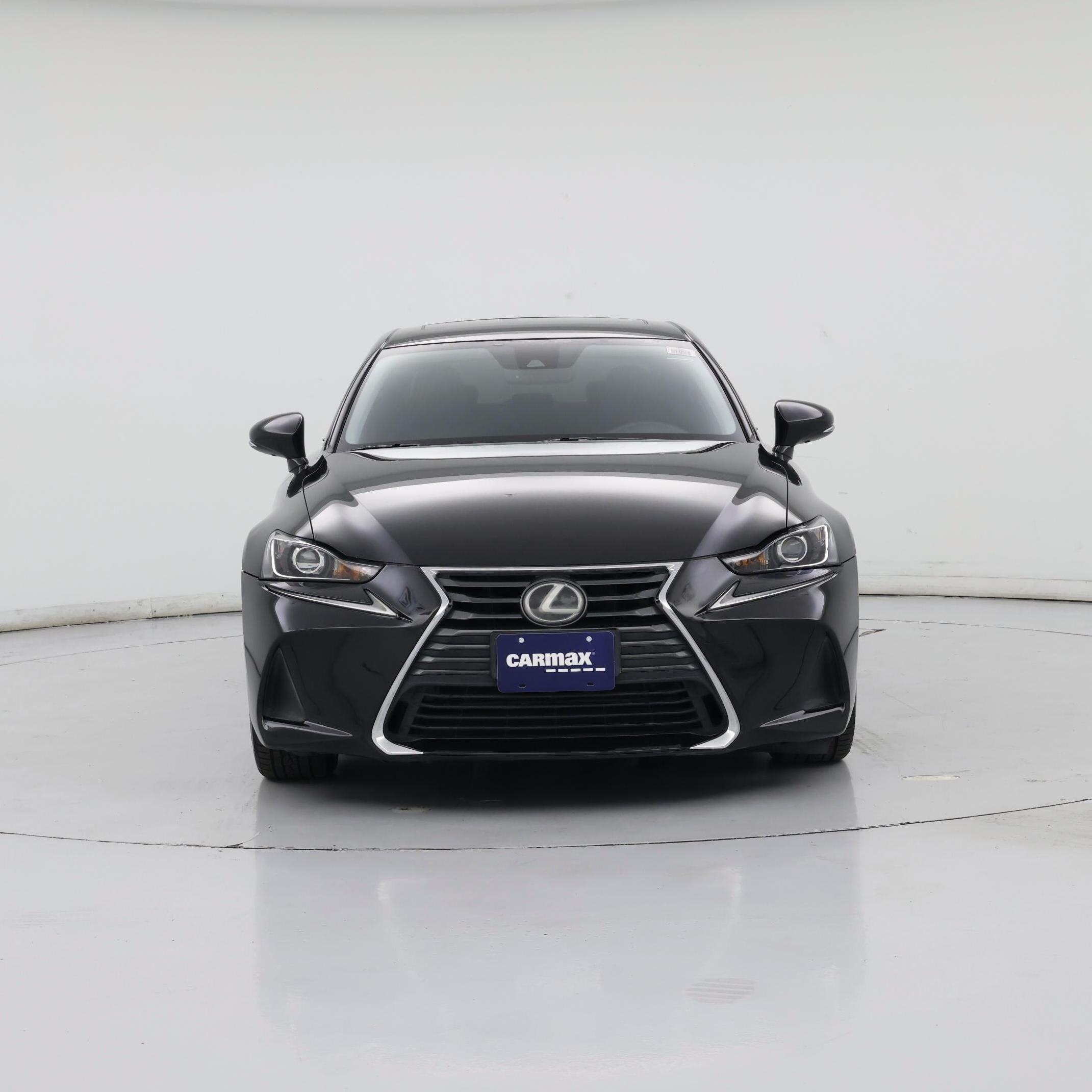 Thumbnail: 2017 Lexus IS - 5