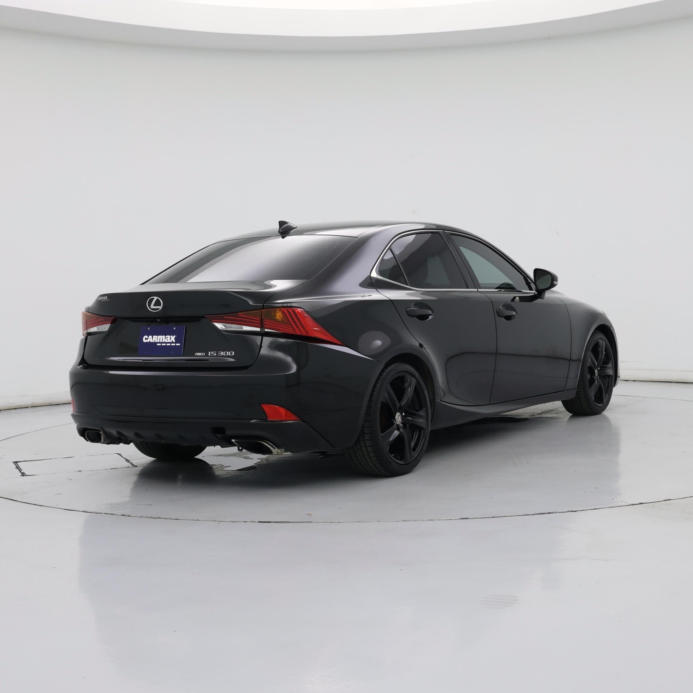 Thumbnail: 2017 Lexus IS - 8