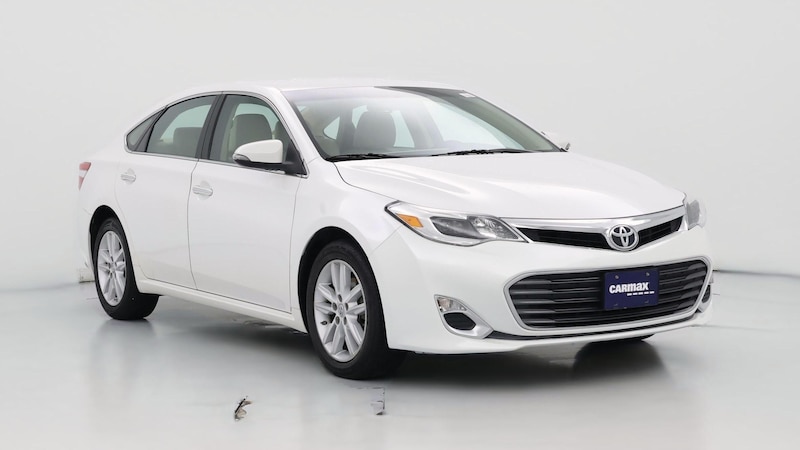 2015 Toyota Avalon XLE Hero Image