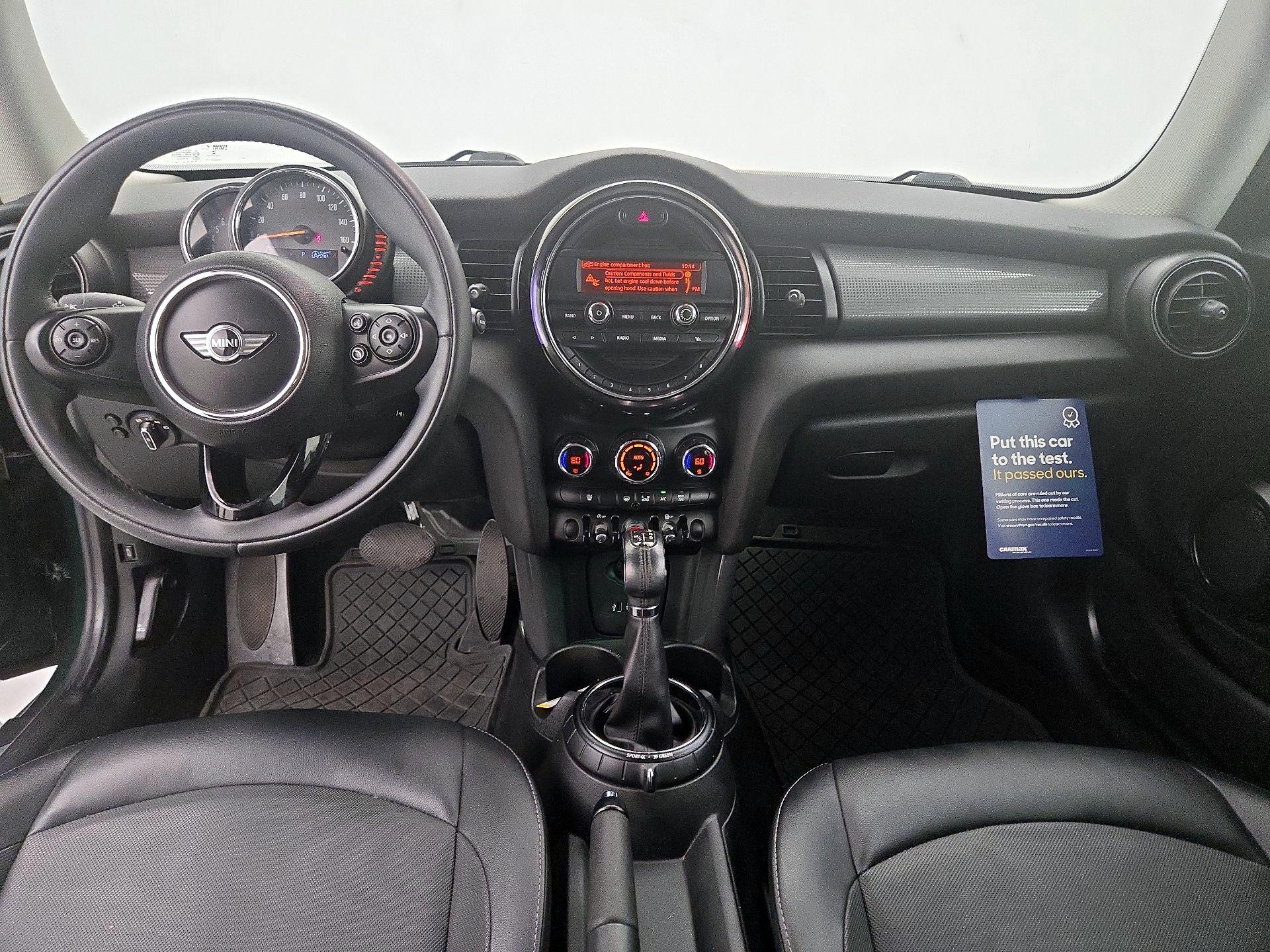 Thumbnail: 2015 MINI Cooper Hardtop - 9