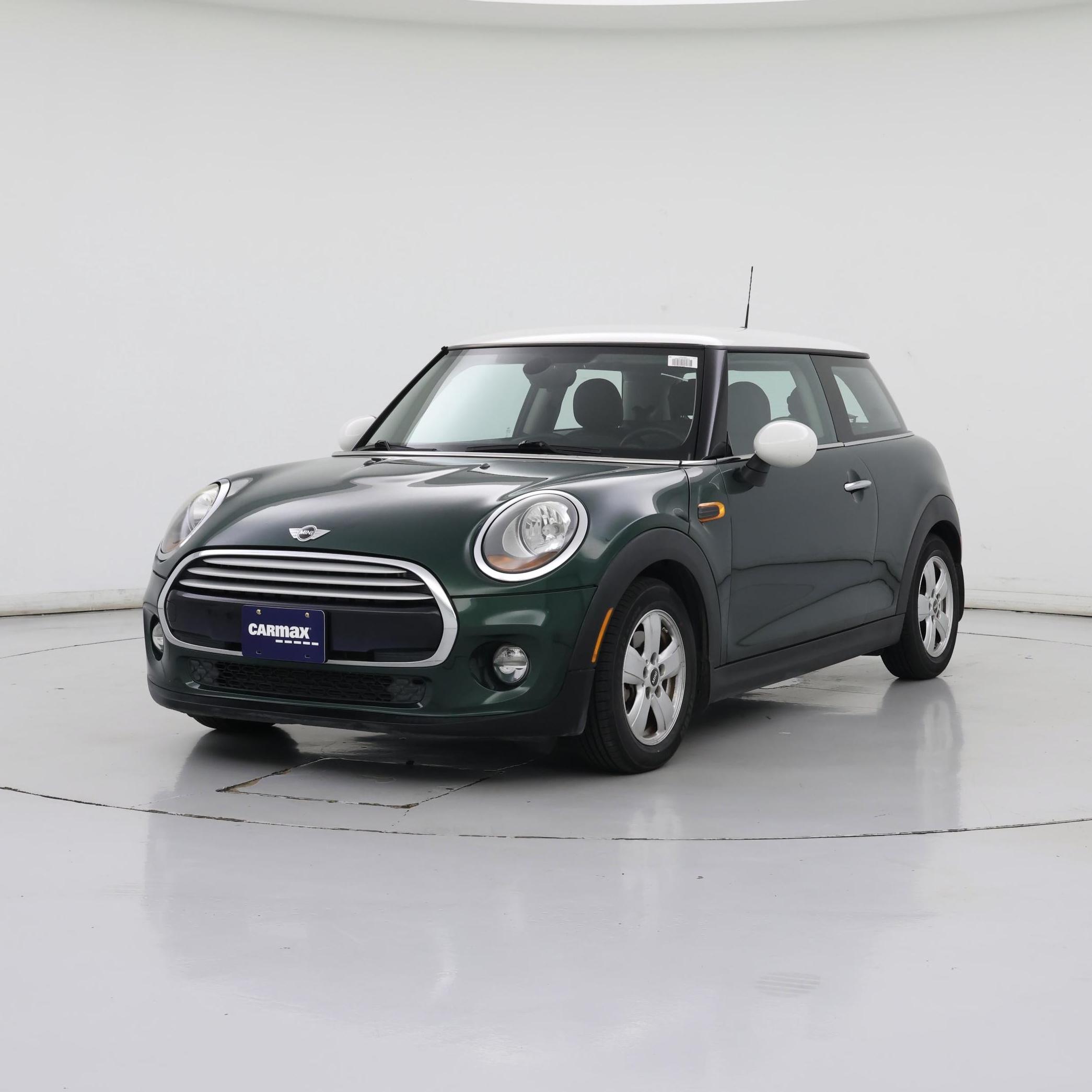 Thumbnail: 2015 MINI Cooper Hardtop - 4