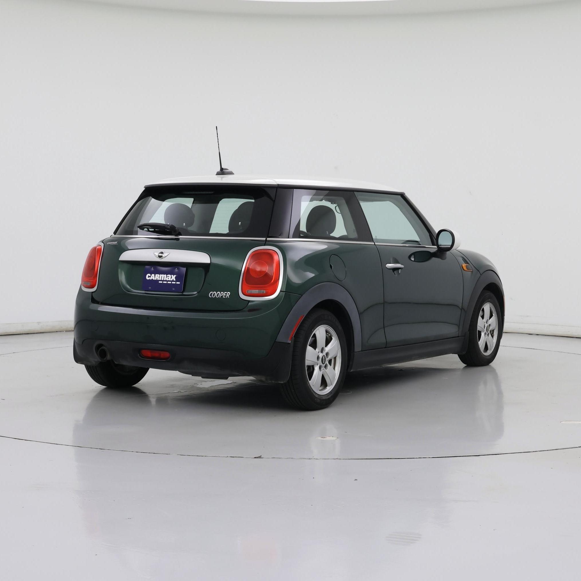 Thumbnail: 2015 MINI Cooper Hardtop - 8
