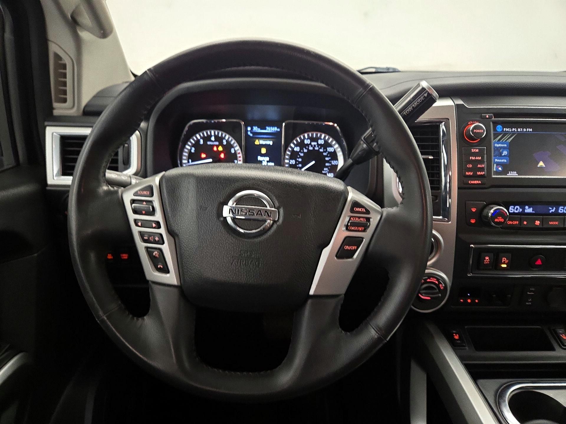 Thumbnail: 2017 Nissan Titan - 10