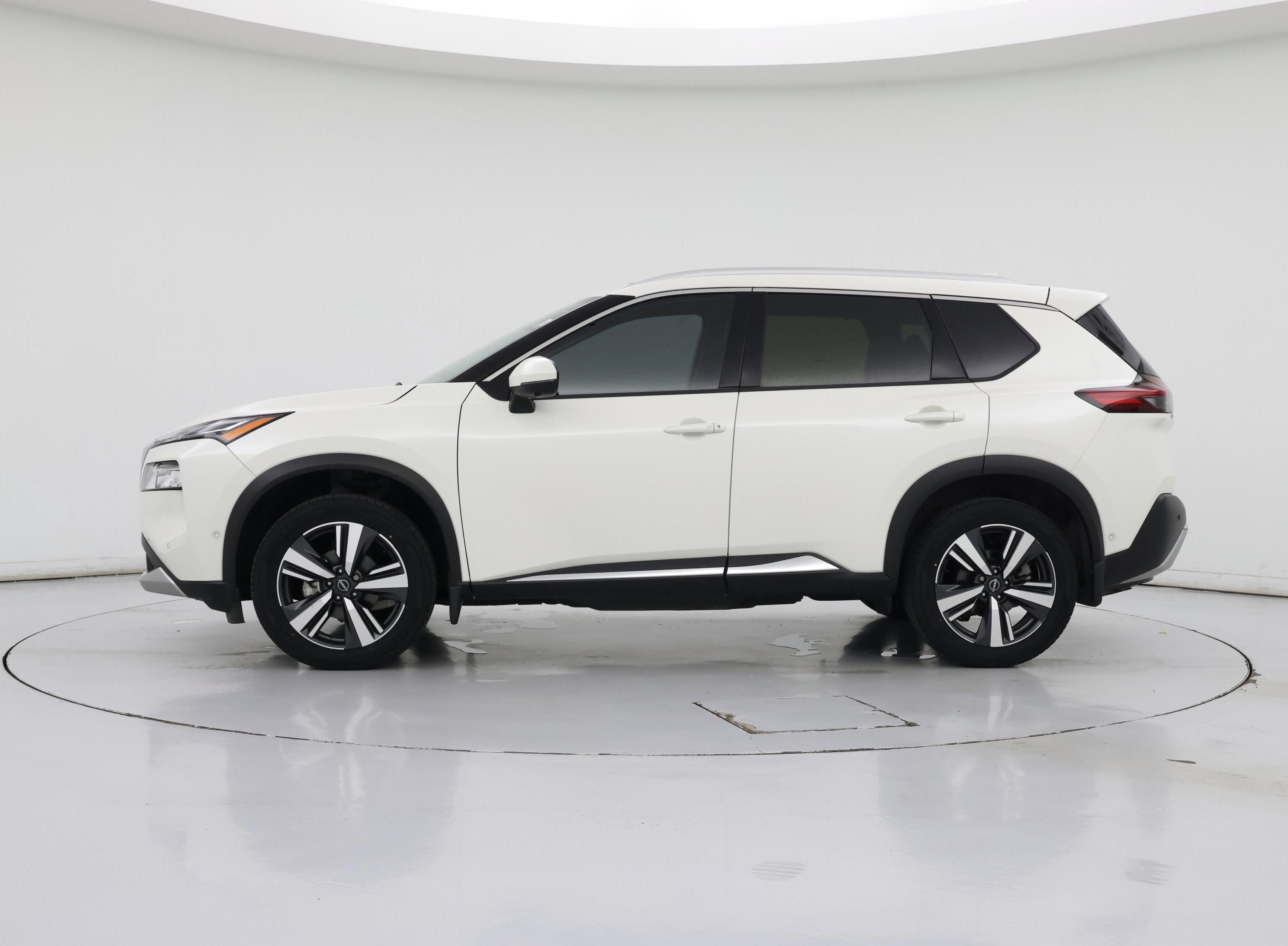 Thumbnail: 2023 Nissan Rogue - 3