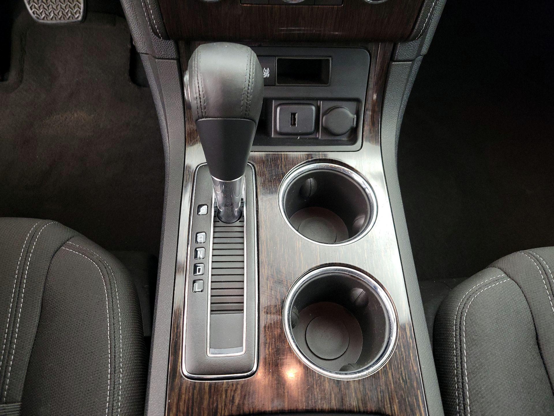 Thumbnail: 2016 Chevrolet Traverse - 17