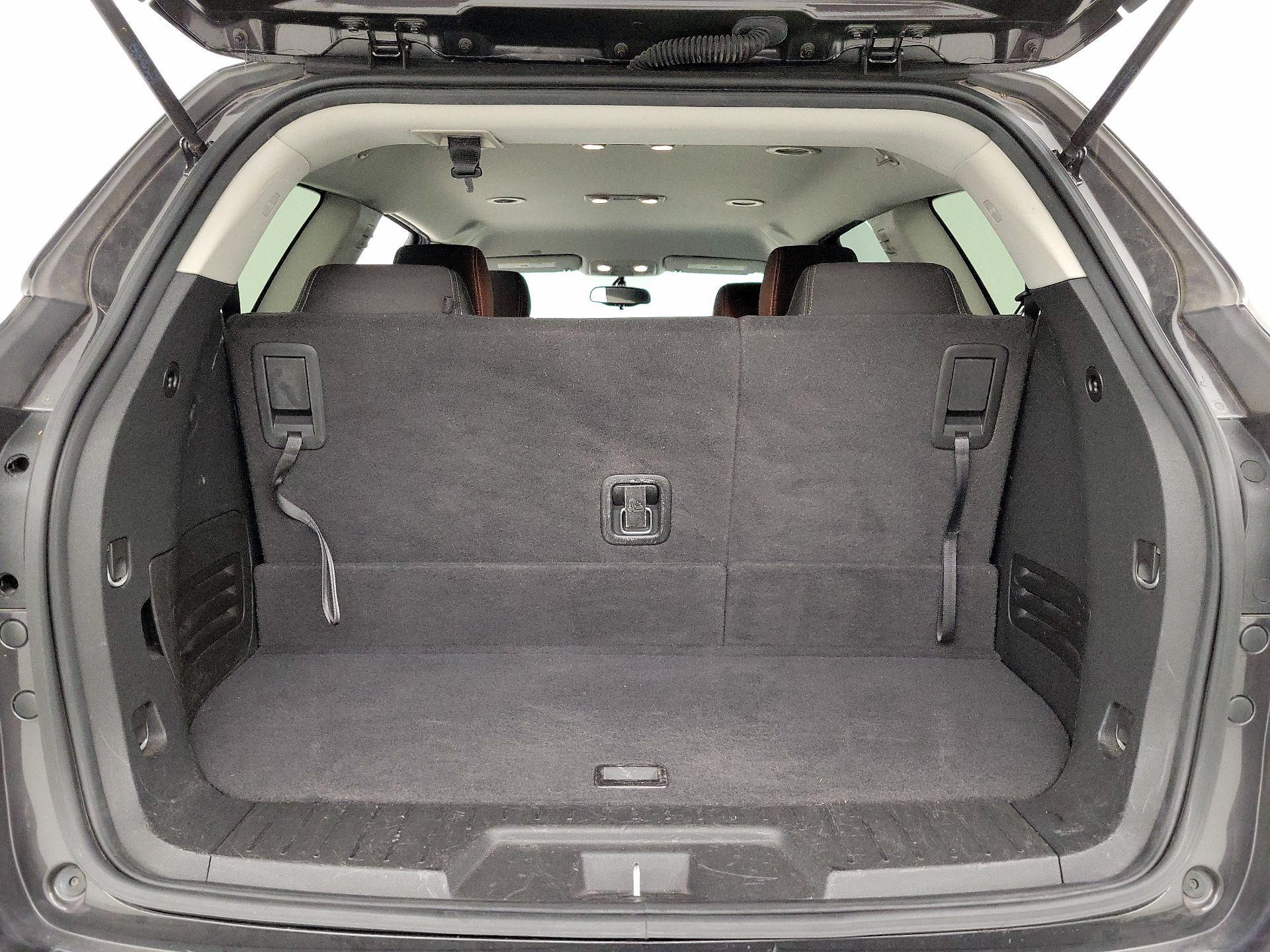 Thumbnail: 2016 Chevrolet Traverse - 19