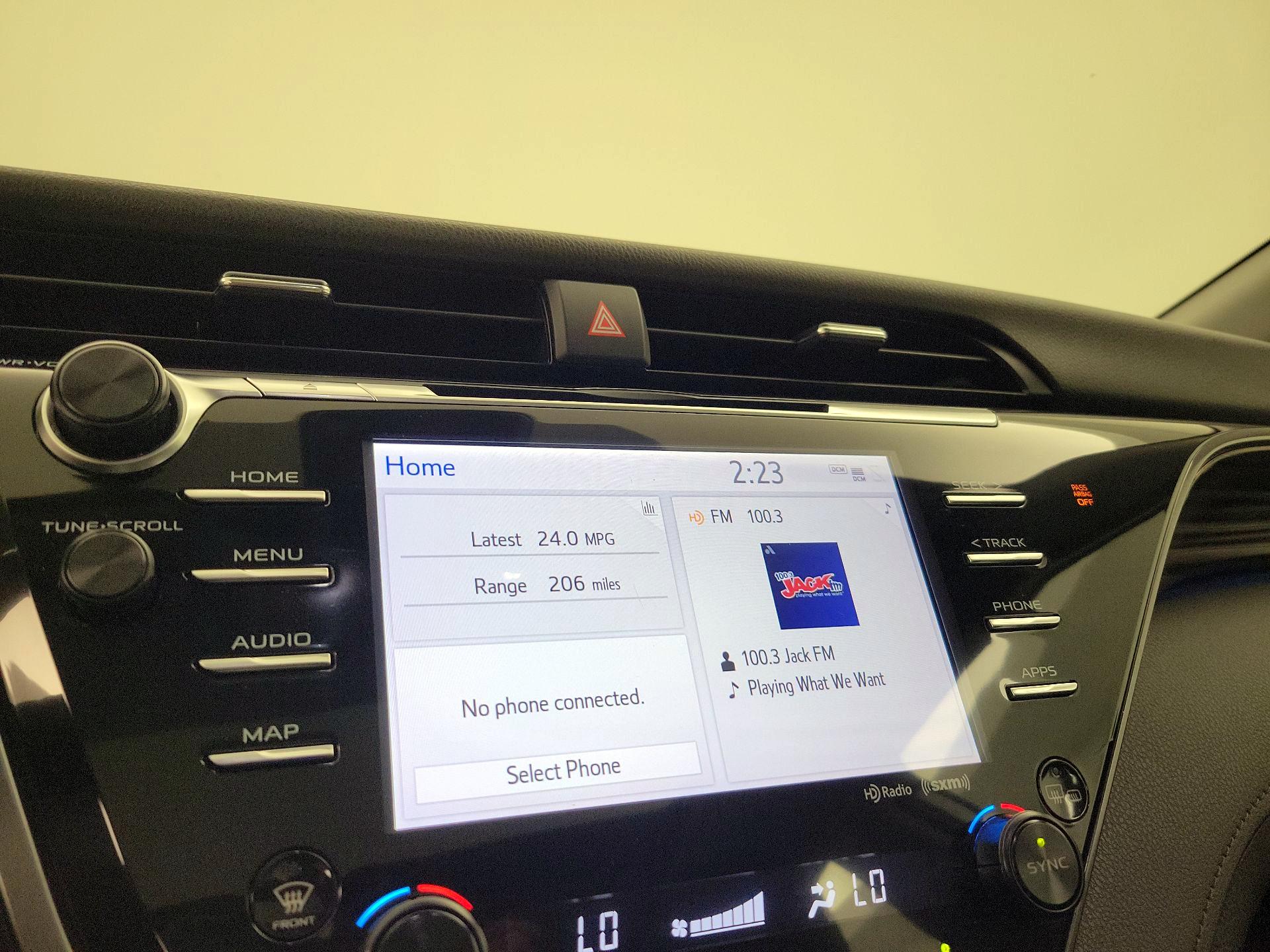 Thumbnail: 2020 Toyota Camry - 15