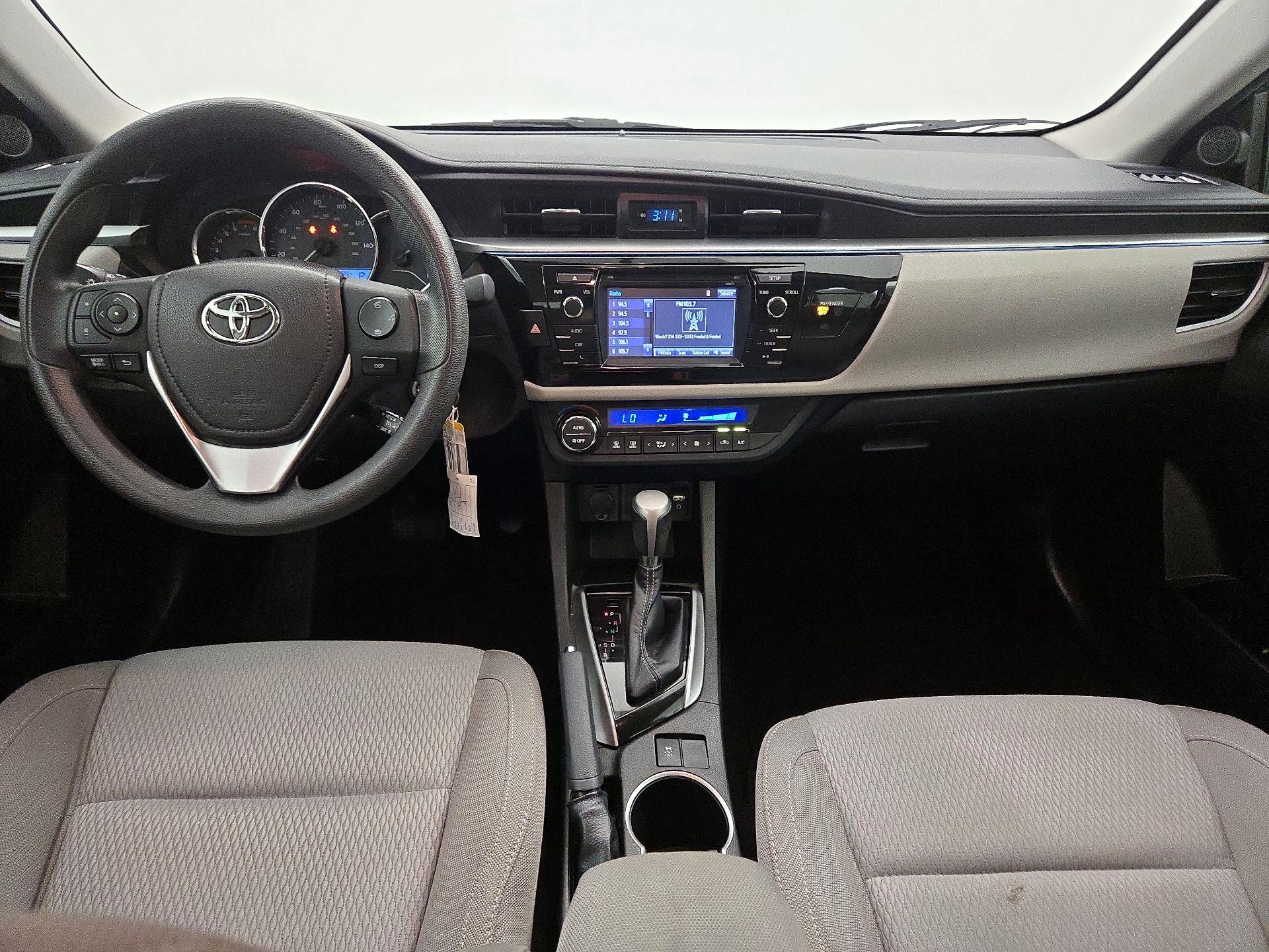 Thumbnail: 2016 Toyota Corolla - 9