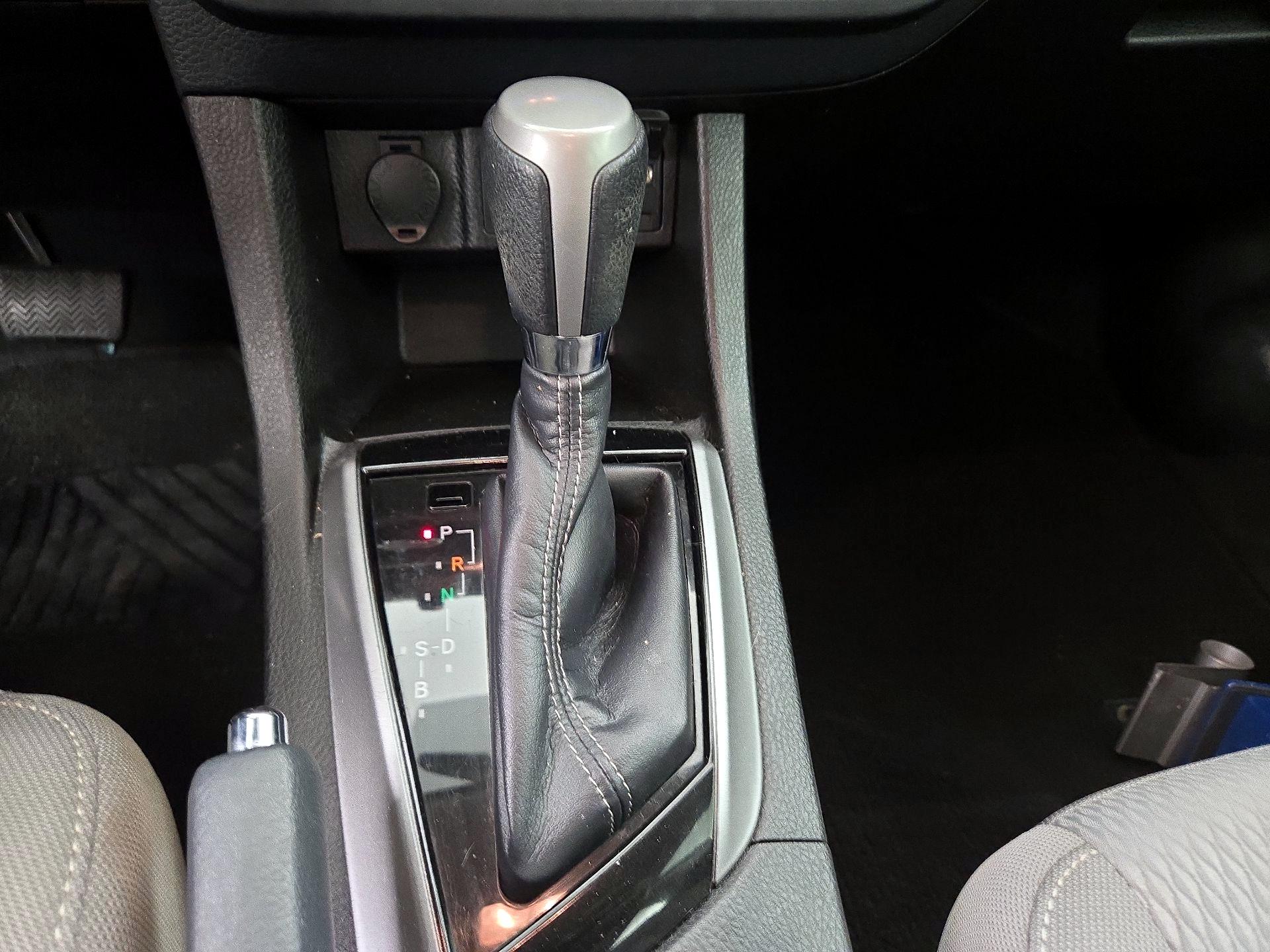 Thumbnail: 2016 Toyota Corolla - 17