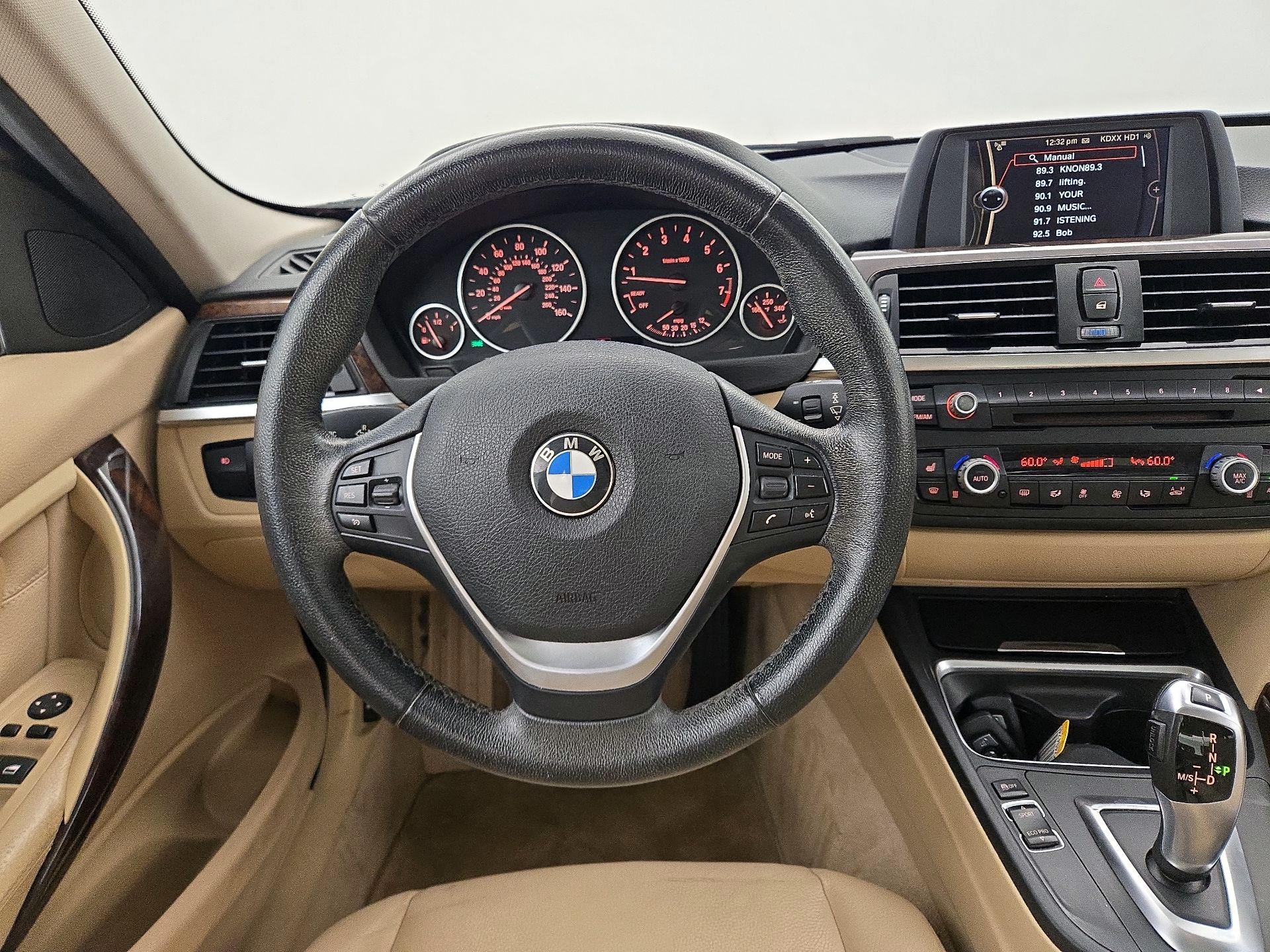 Thumbnail: 2014 BMW 3 Series - 10