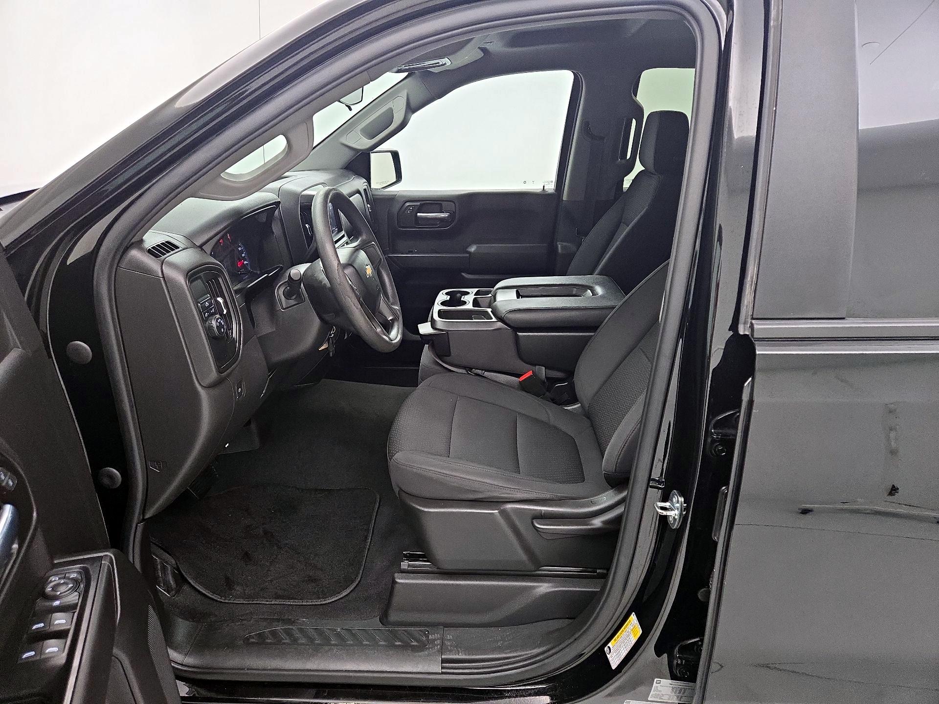 Thumbnail: 2021 Chevrolet Silverado 1500 - 11