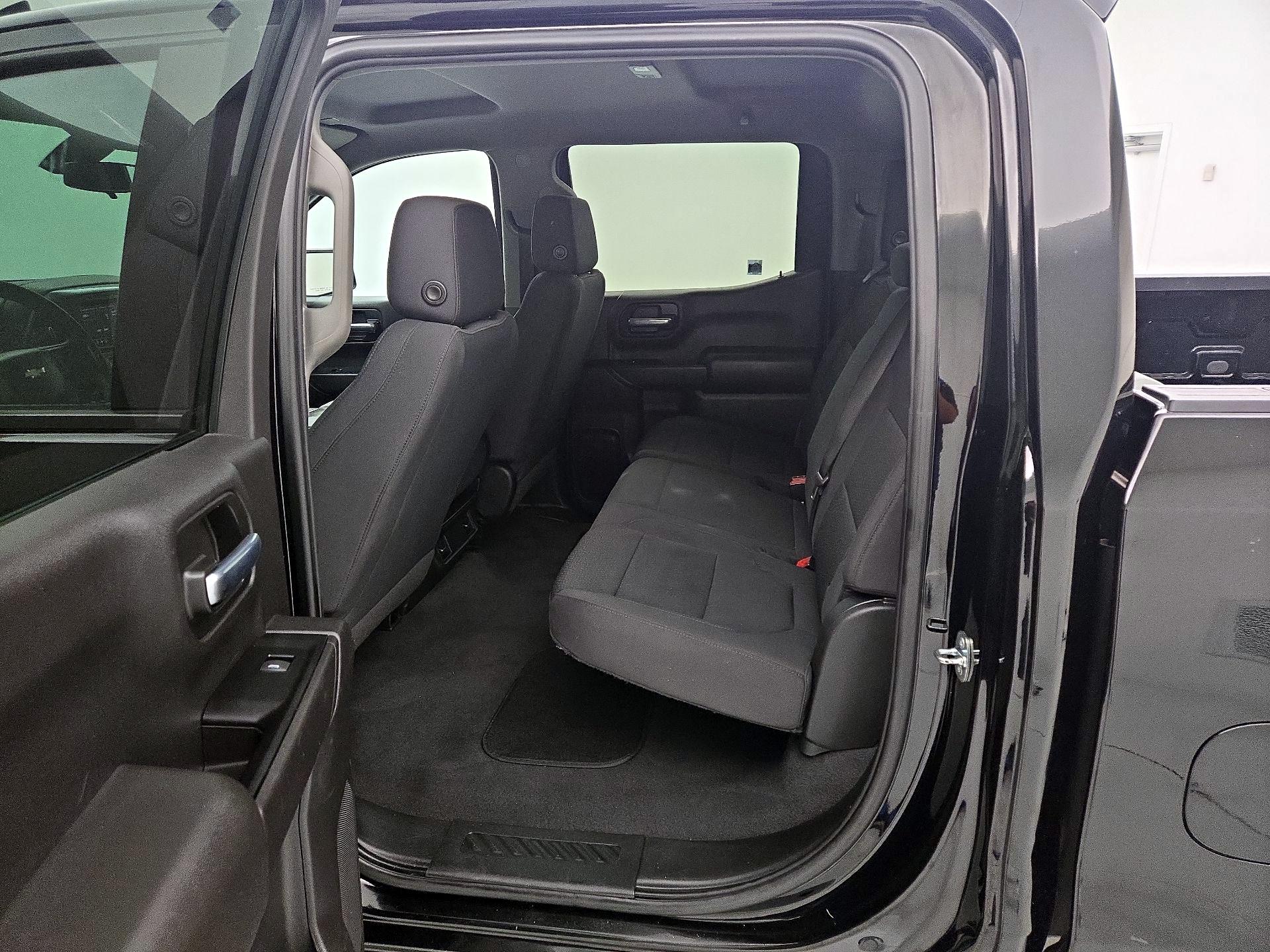 Thumbnail: 2021 Chevrolet Silverado 1500 - 19