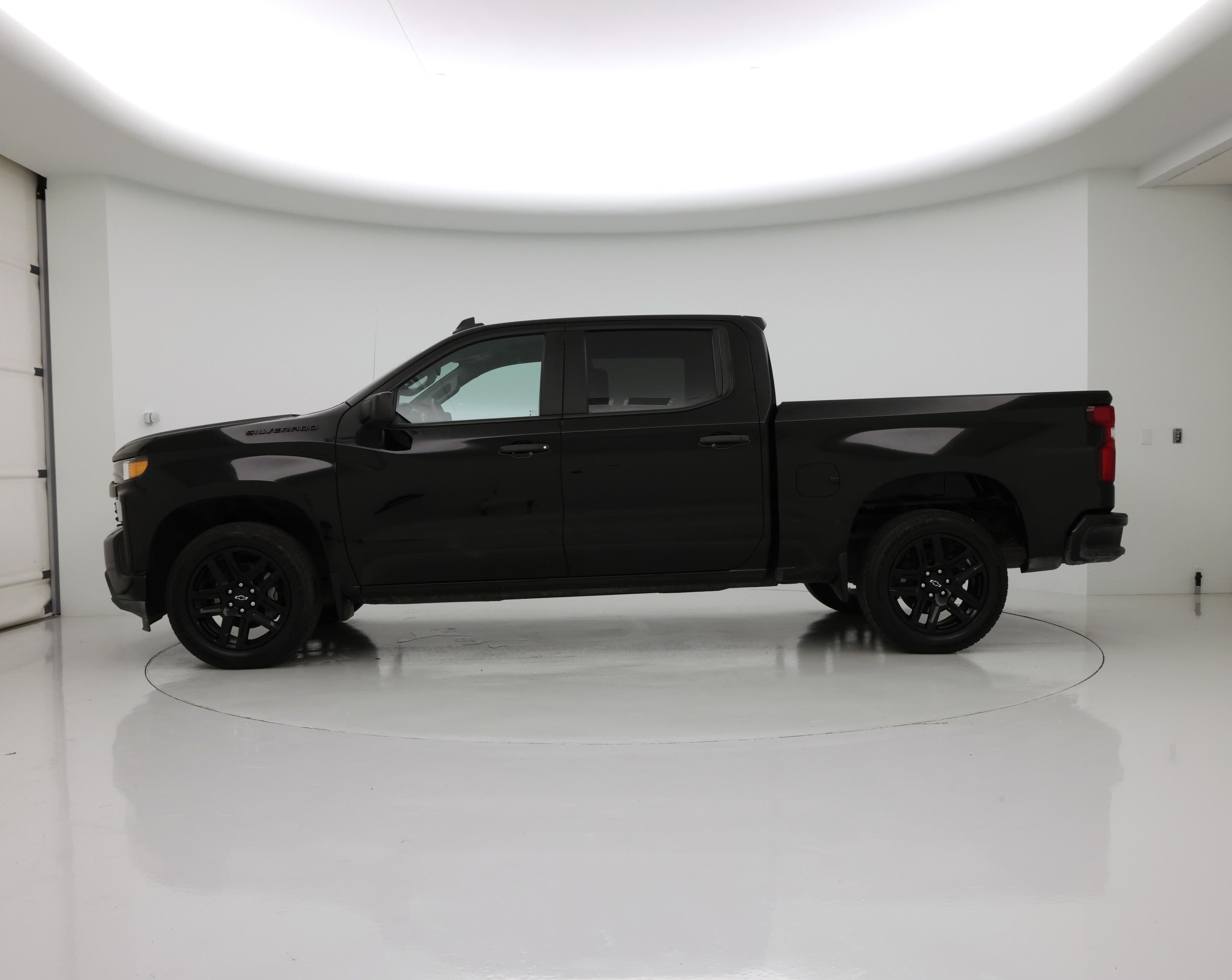 Thumbnail: 2021 Chevrolet Silverado 1500 - 3