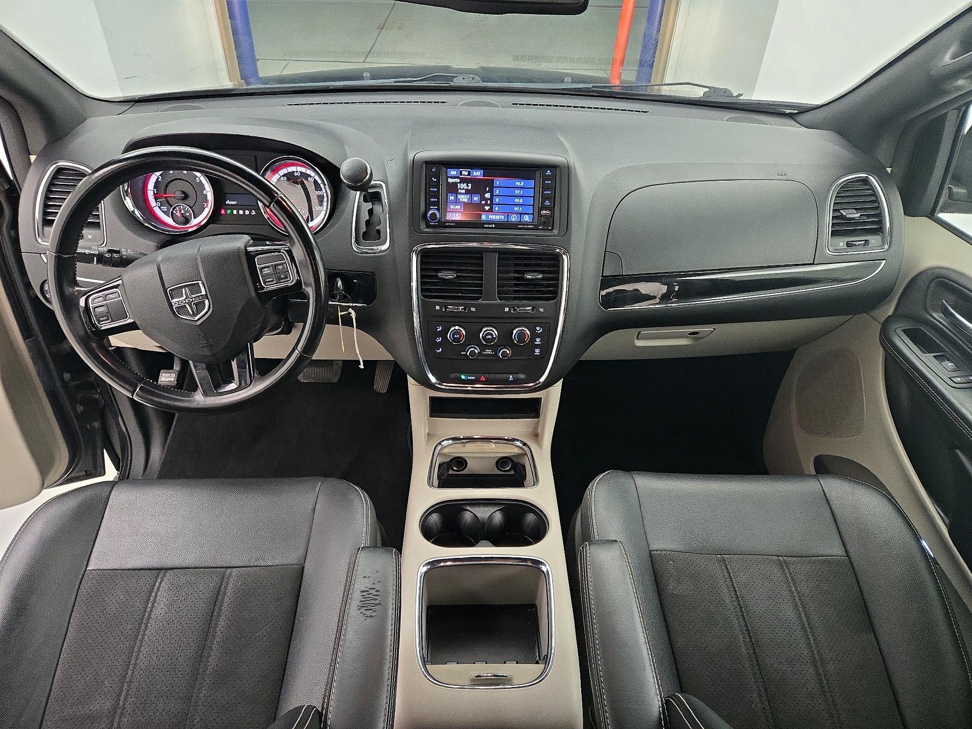 Thumbnail: 2019 Dodge Grand Caravan - 9