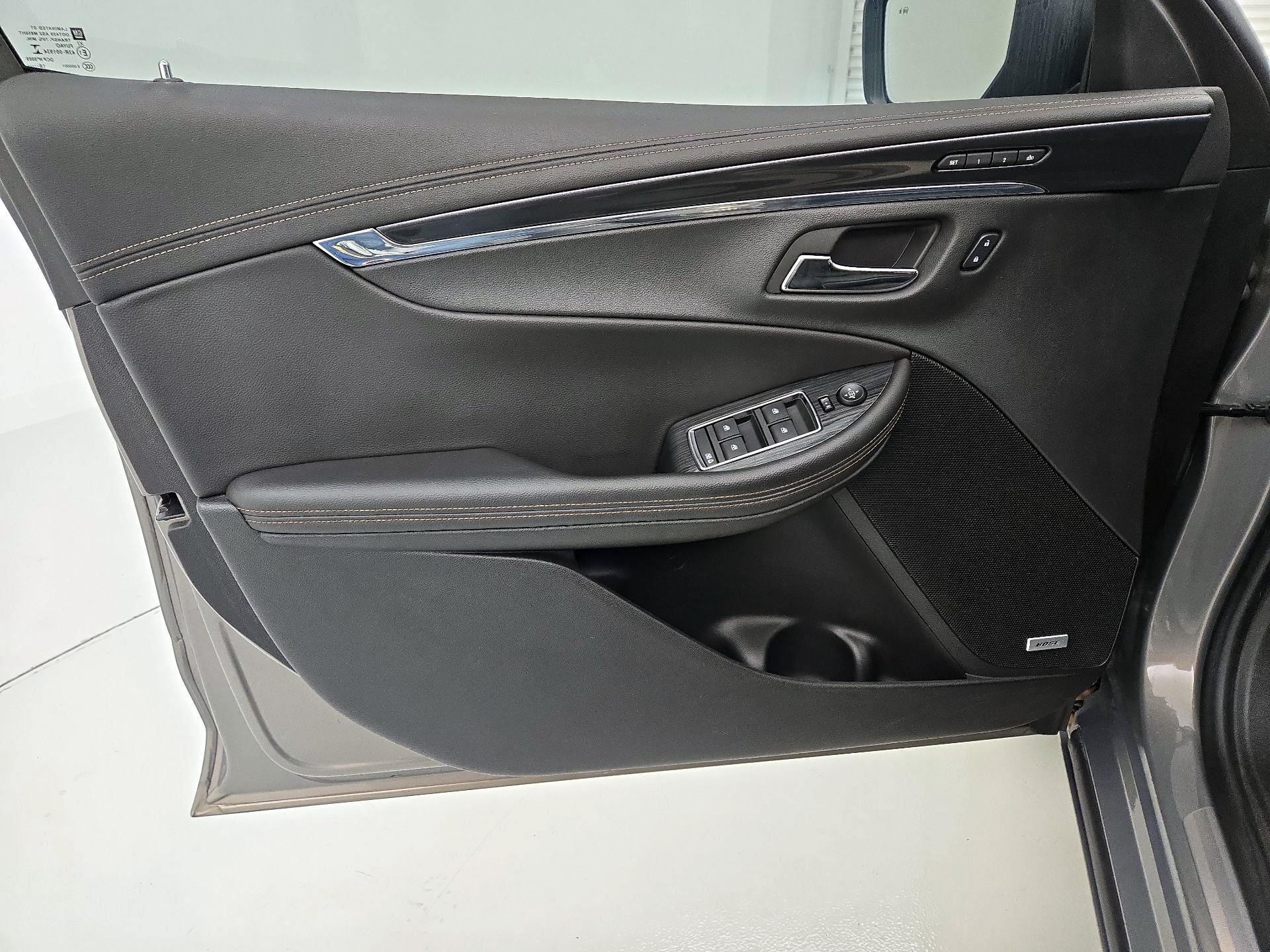 Thumbnail: 2017 Chevrolet Impala - 12