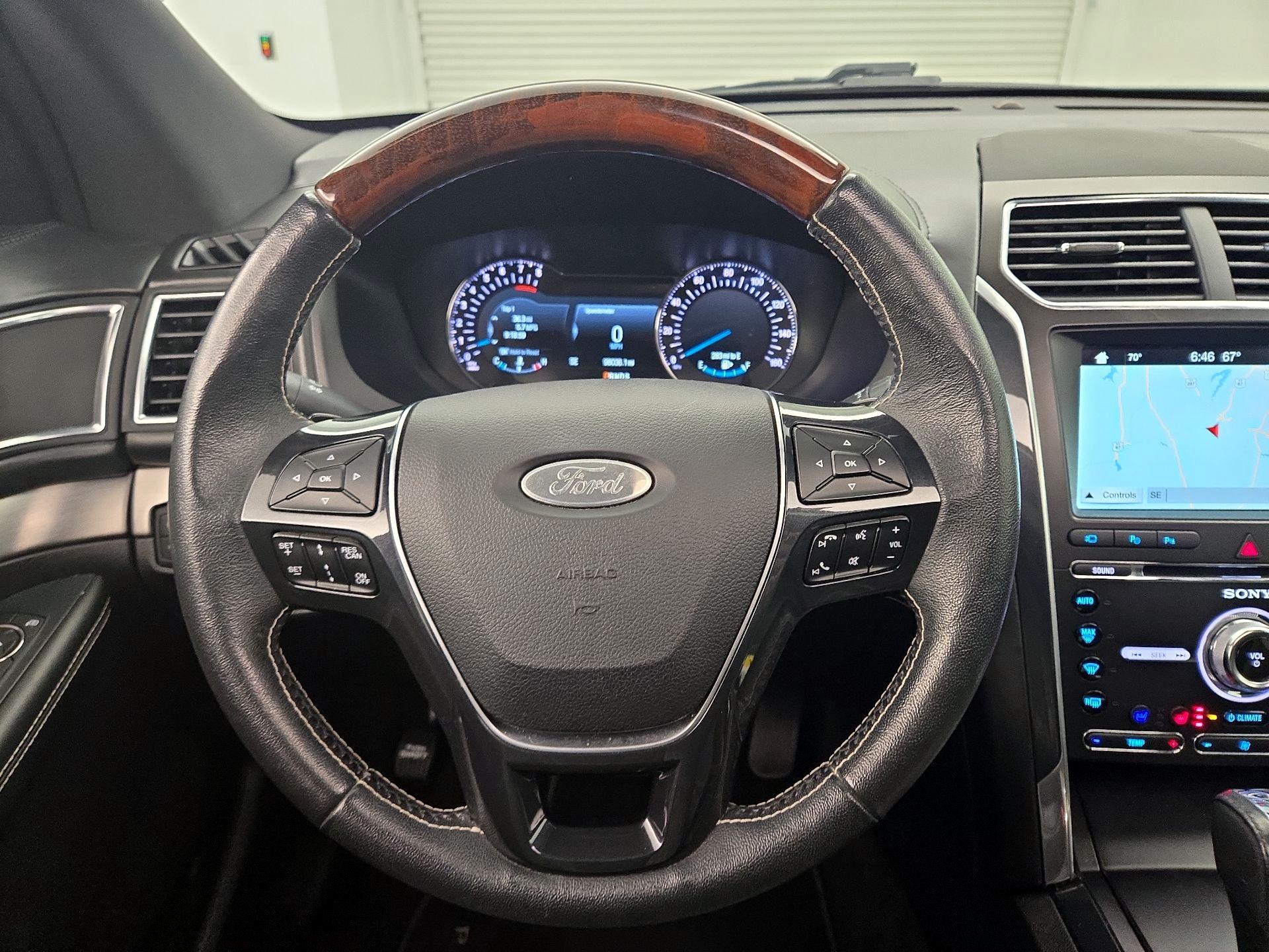 Thumbnail: 2018 Ford Explorer - 10