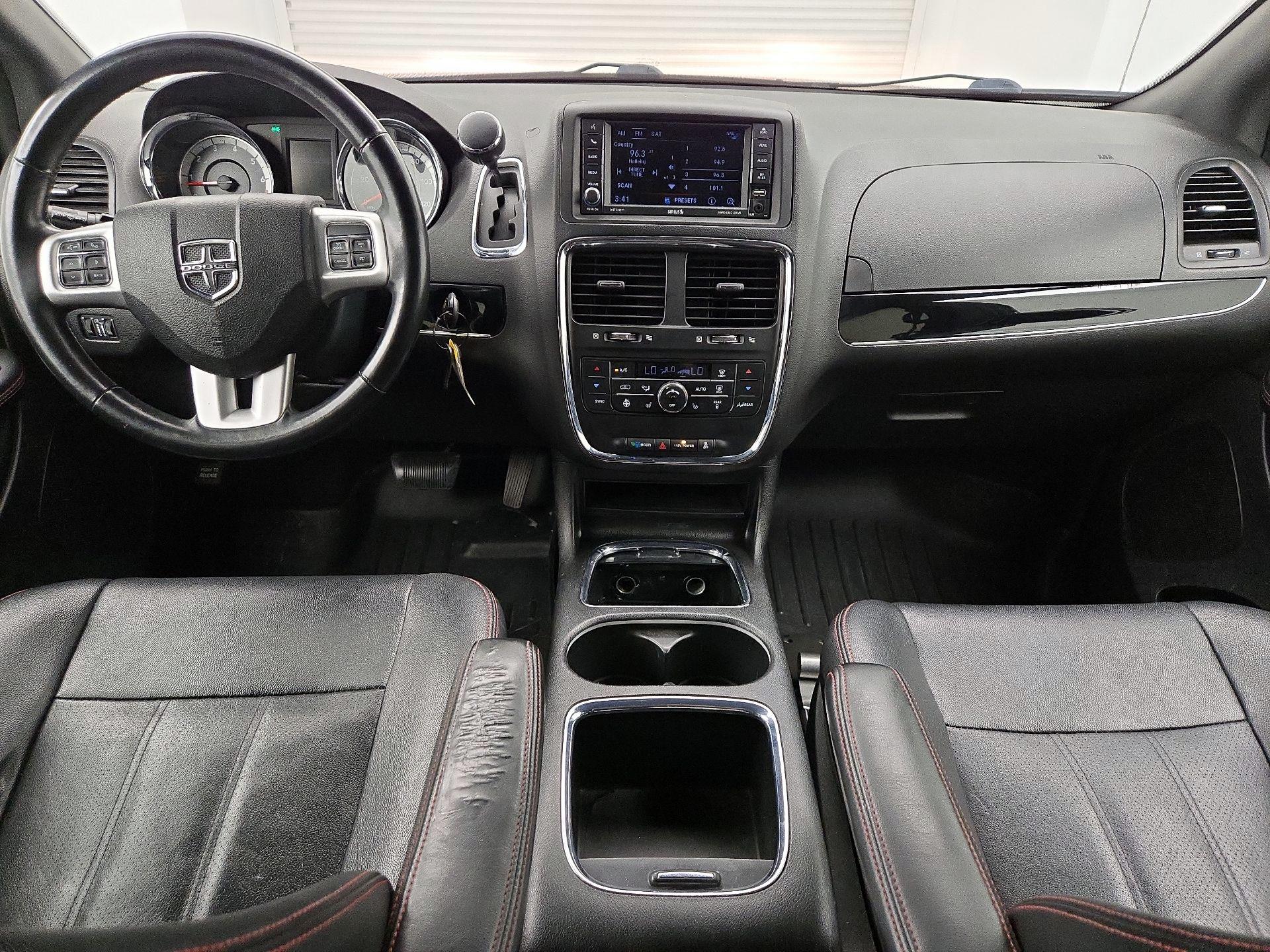 Thumbnail: 2018 Dodge Grand Caravan - 9