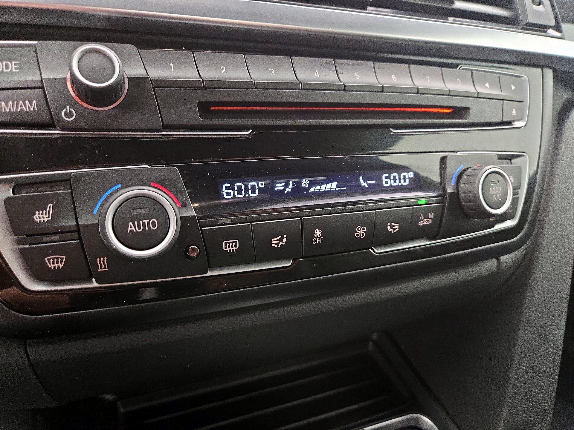 Thumbnail: 2016 BMW 4 Series - 16