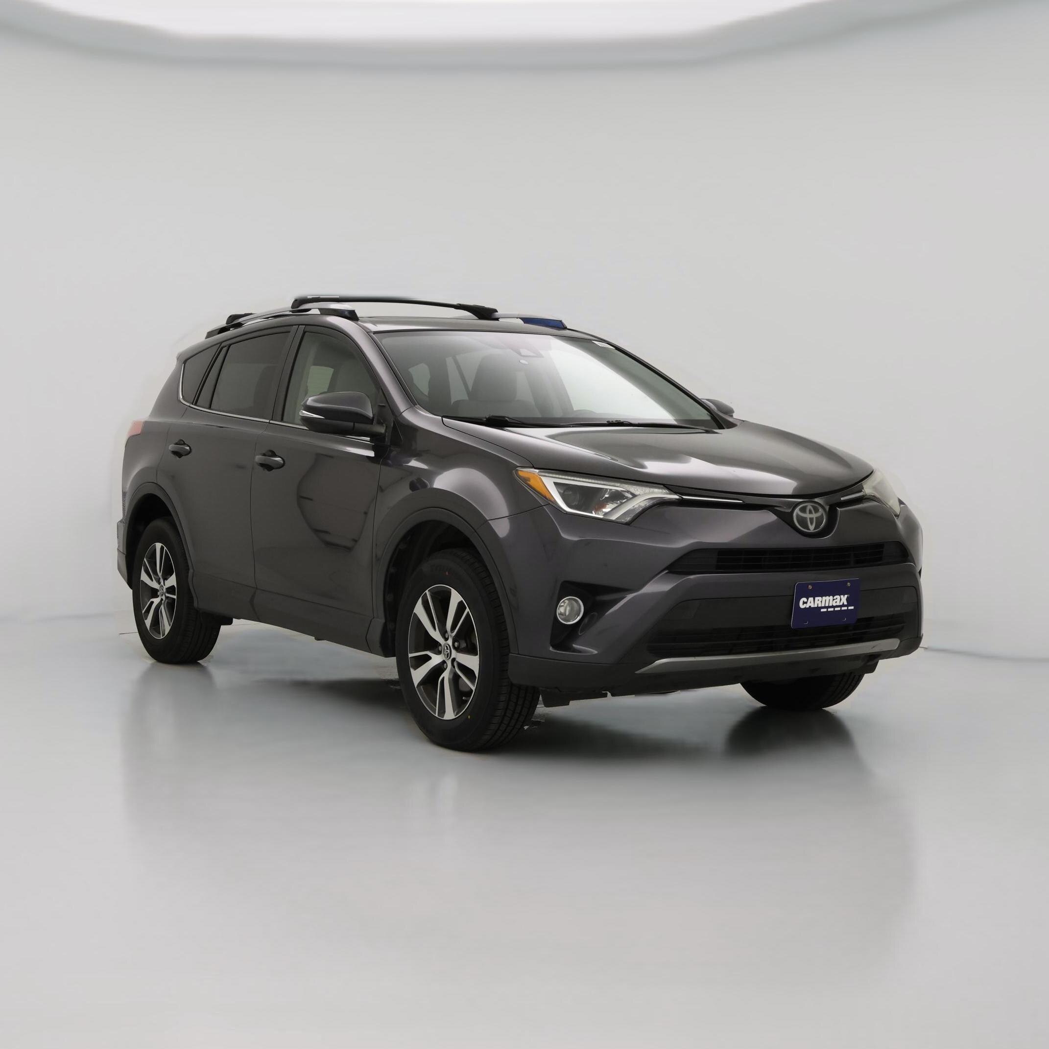 Thumbnail: 2017 Toyota RAV4 - 1