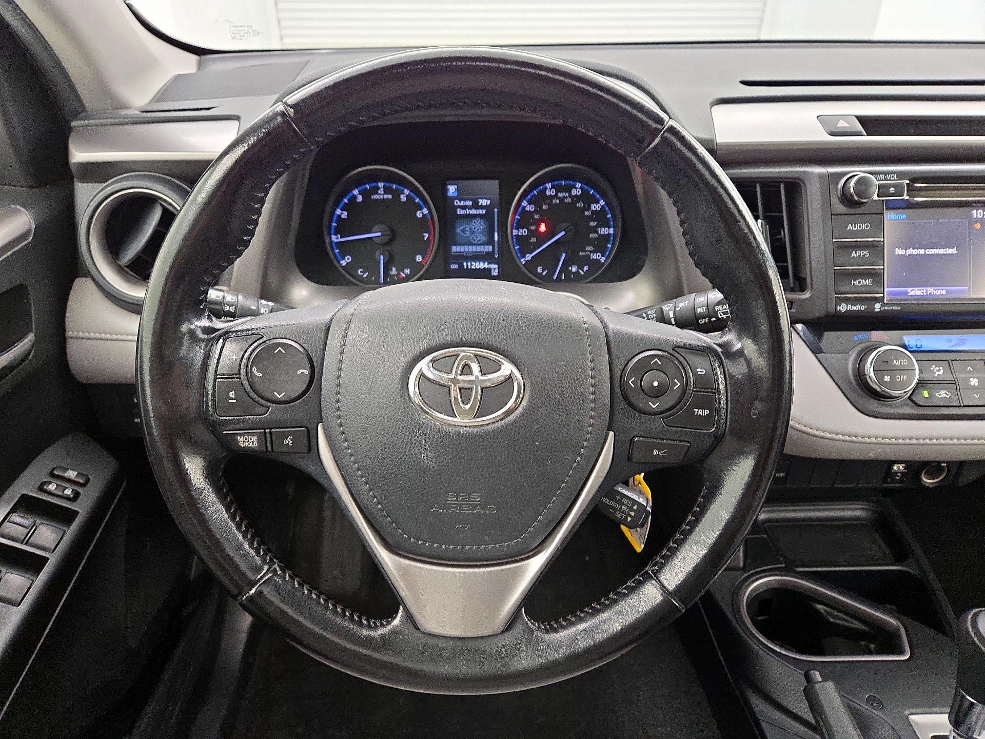 Thumbnail: 2017 Toyota RAV4 - 10