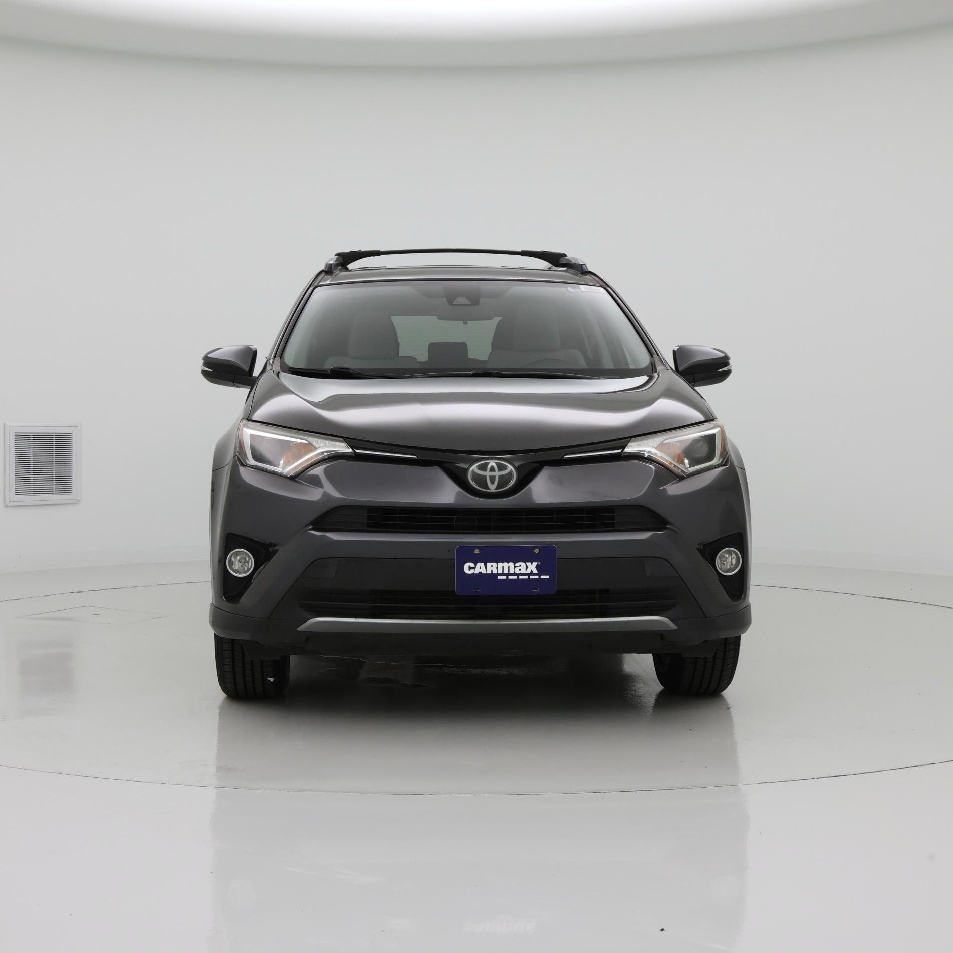 Thumbnail: 2017 Toyota RAV4 - 5