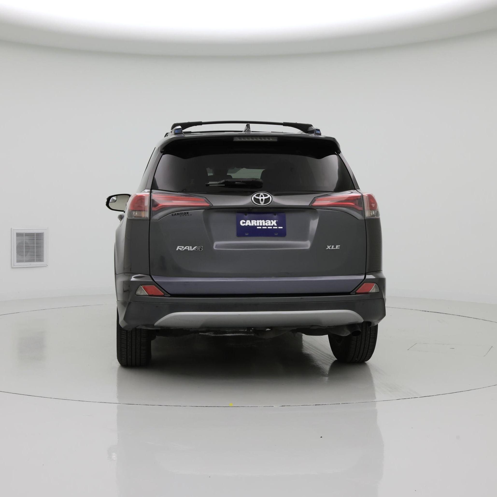 Thumbnail: 2017 Toyota RAV4 - 6
