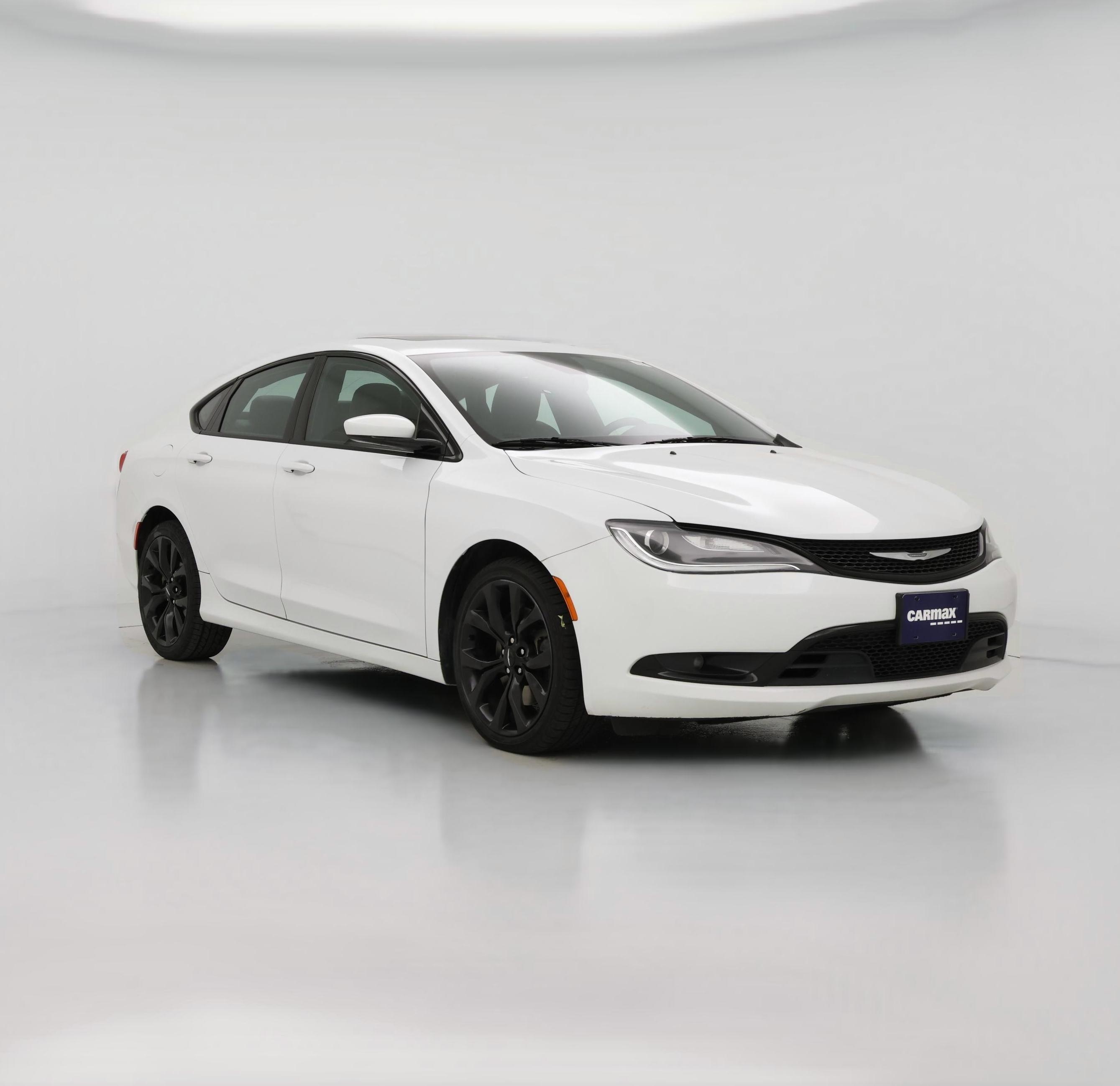 Thumbnail: 2015 Chrysler 200 - 1
