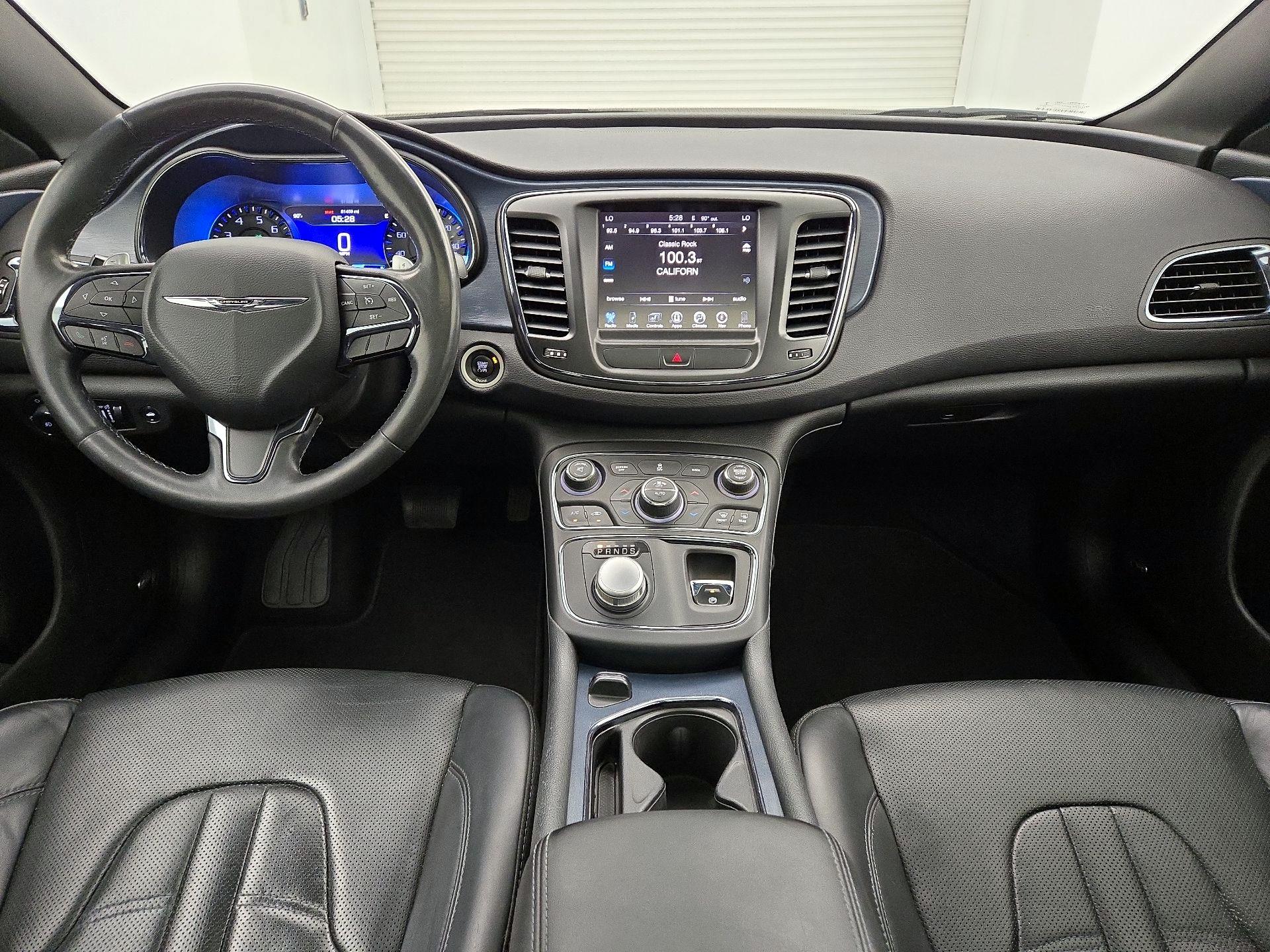 Thumbnail: 2015 Chrysler 200 - 9