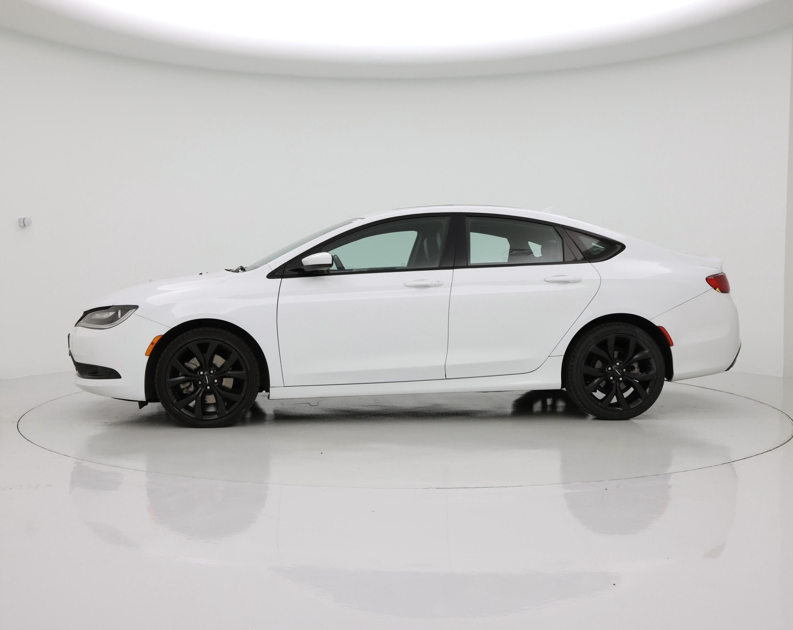 Thumbnail: 2015 Chrysler 200 - 3
