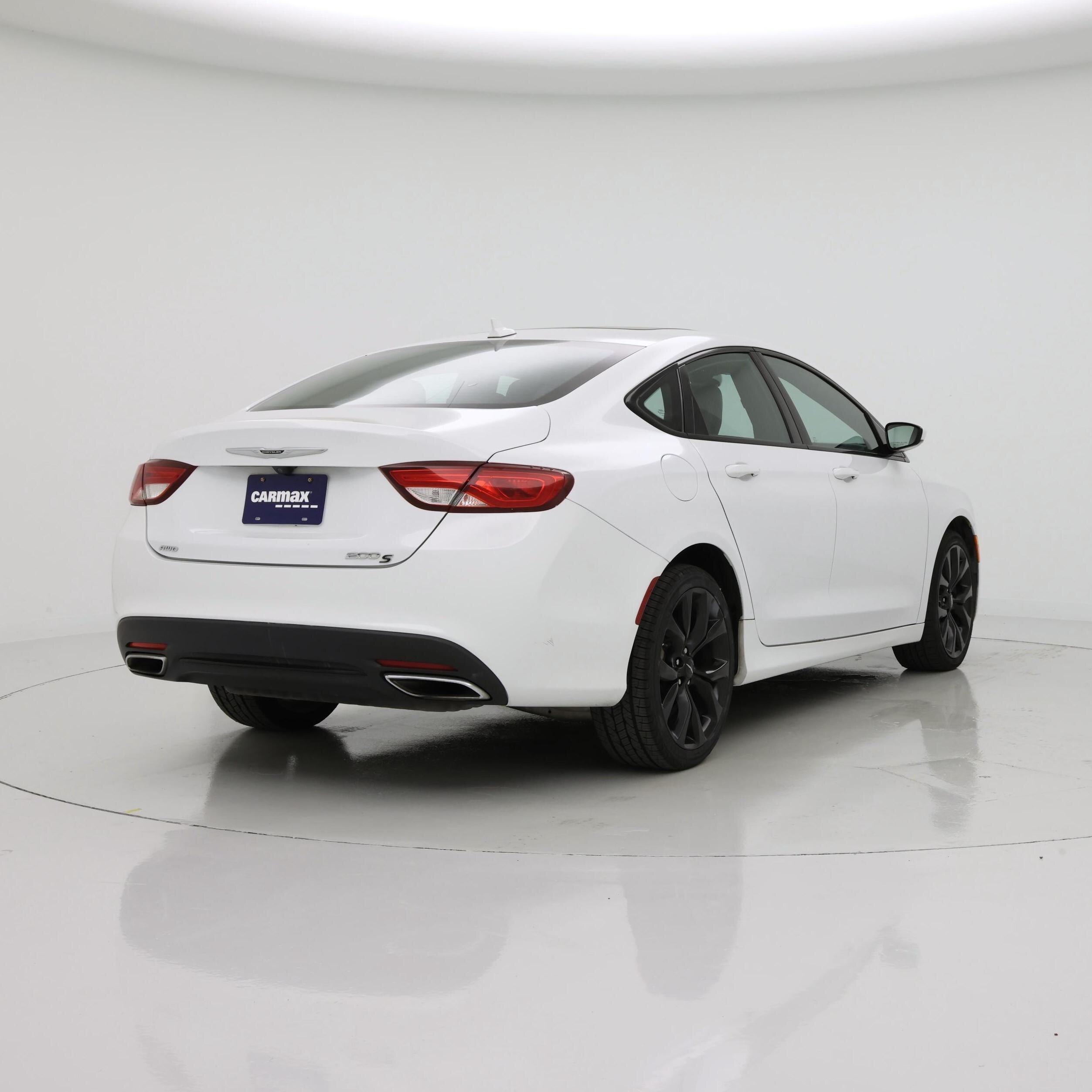 Thumbnail: 2015 Chrysler 200 - 8
