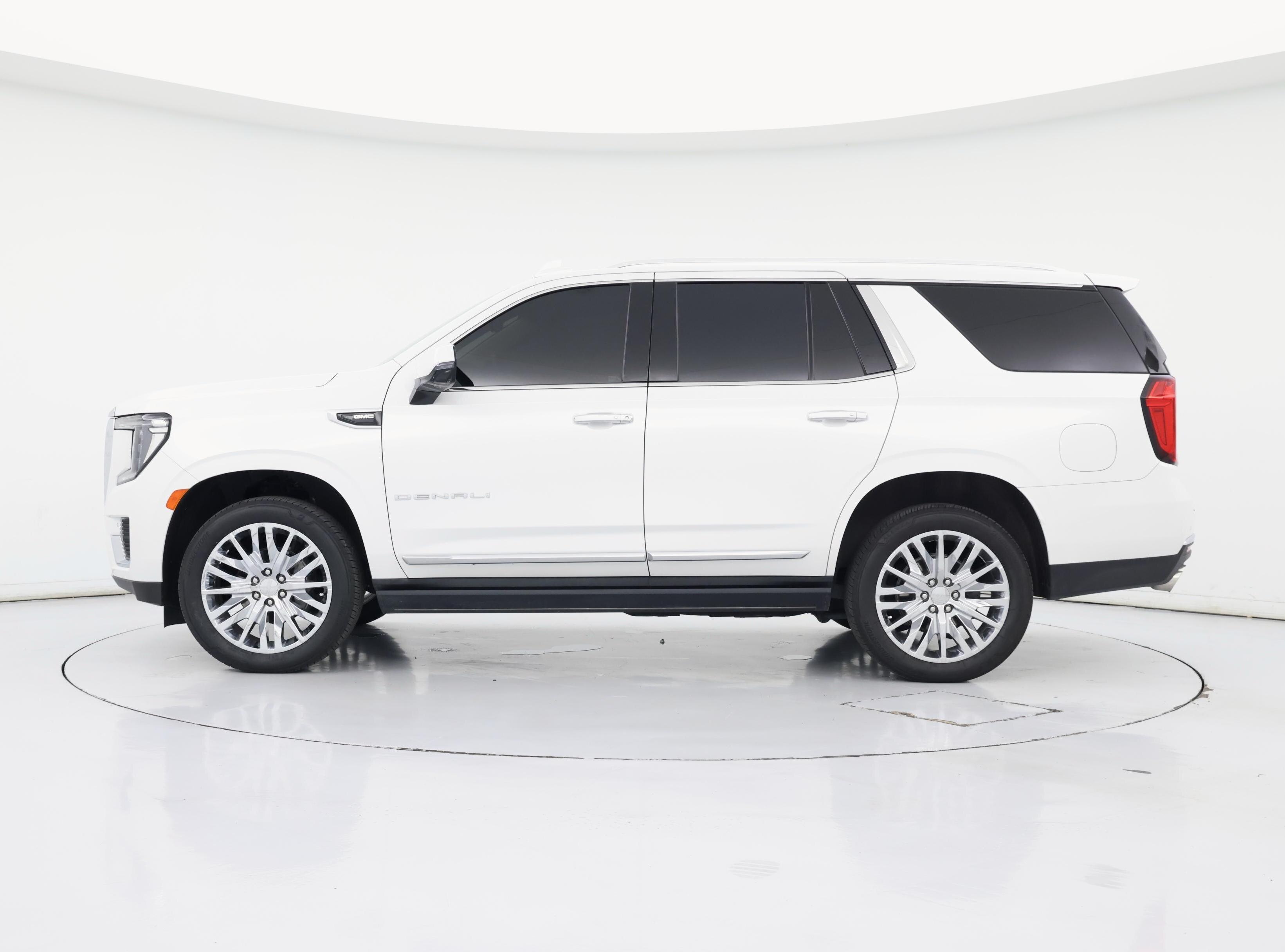 Thumbnail: 2021 GMC Yukon - 3