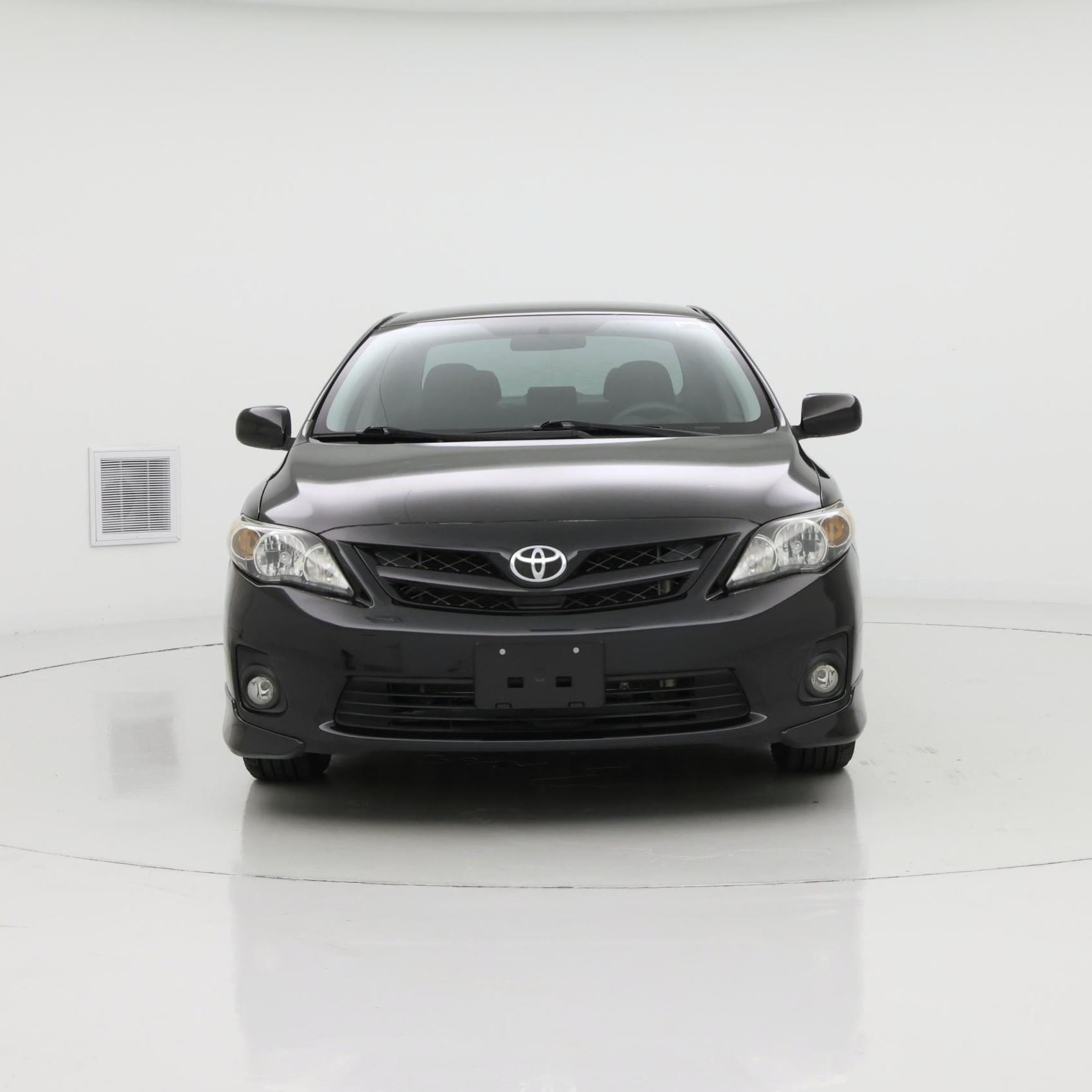Thumbnail: 2013 Toyota Corolla - 5