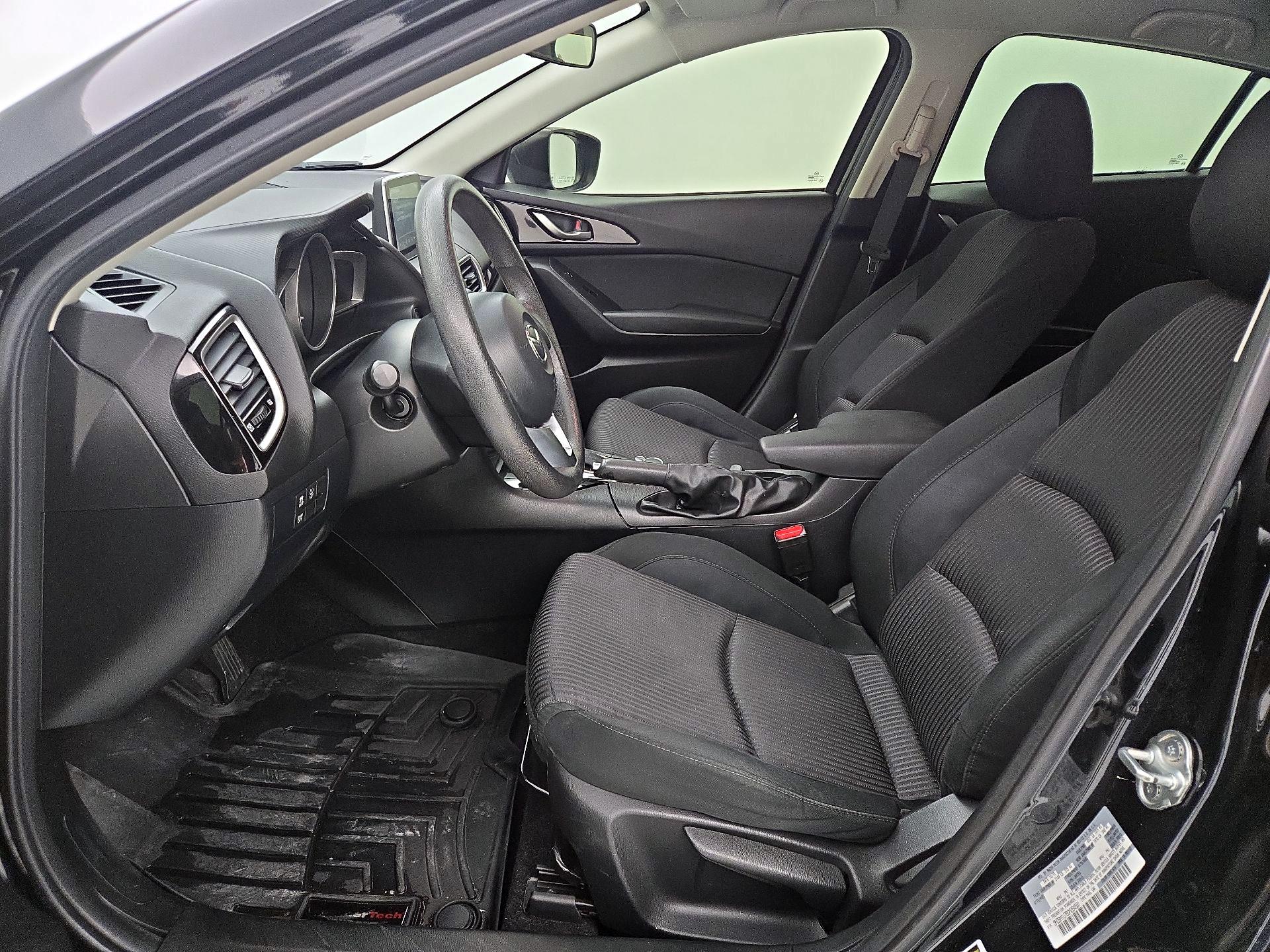 Thumbnail: 2016 Mazda Mazda3 - 11