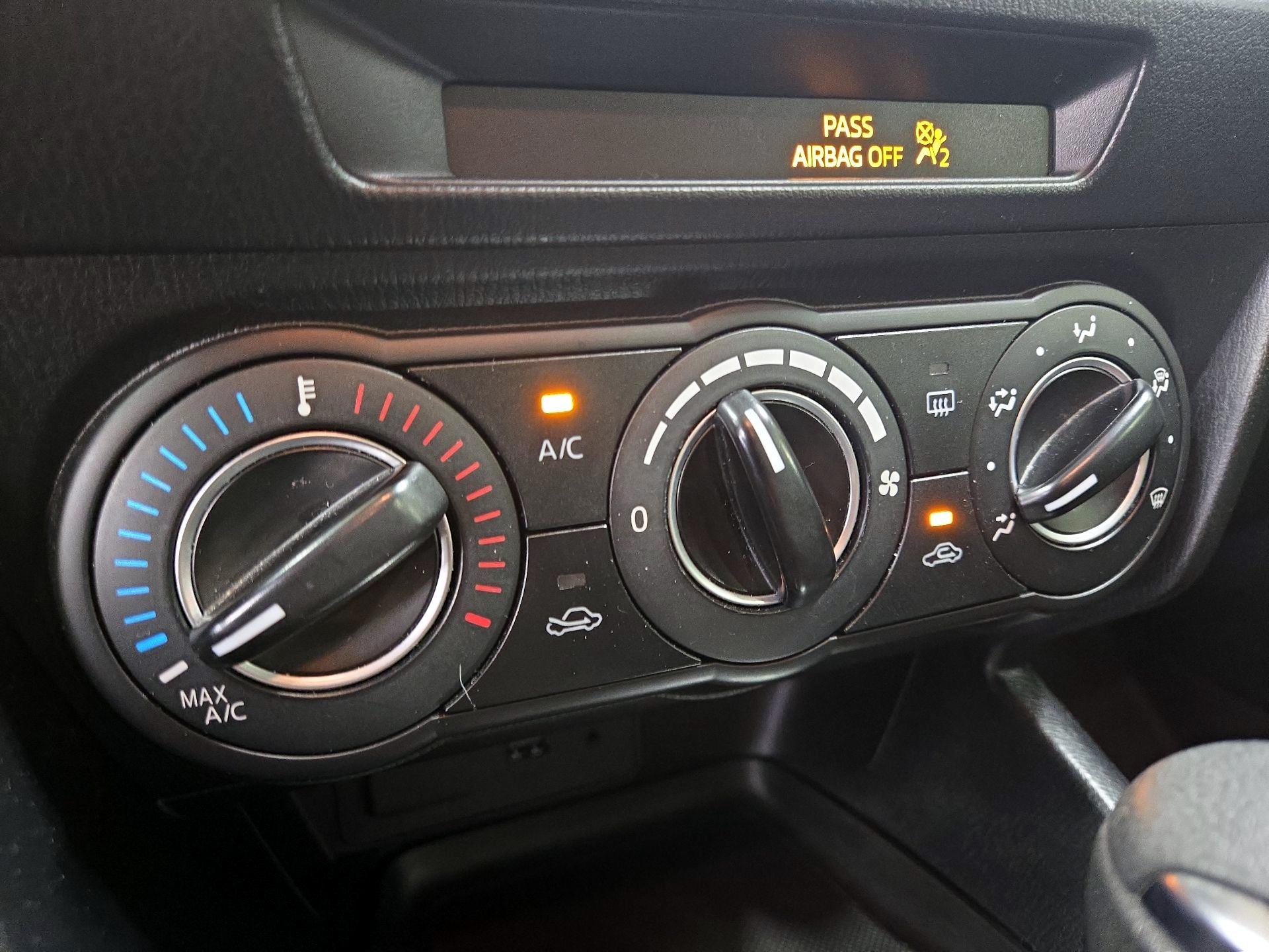 Thumbnail: 2016 Mazda Mazda3 - 16