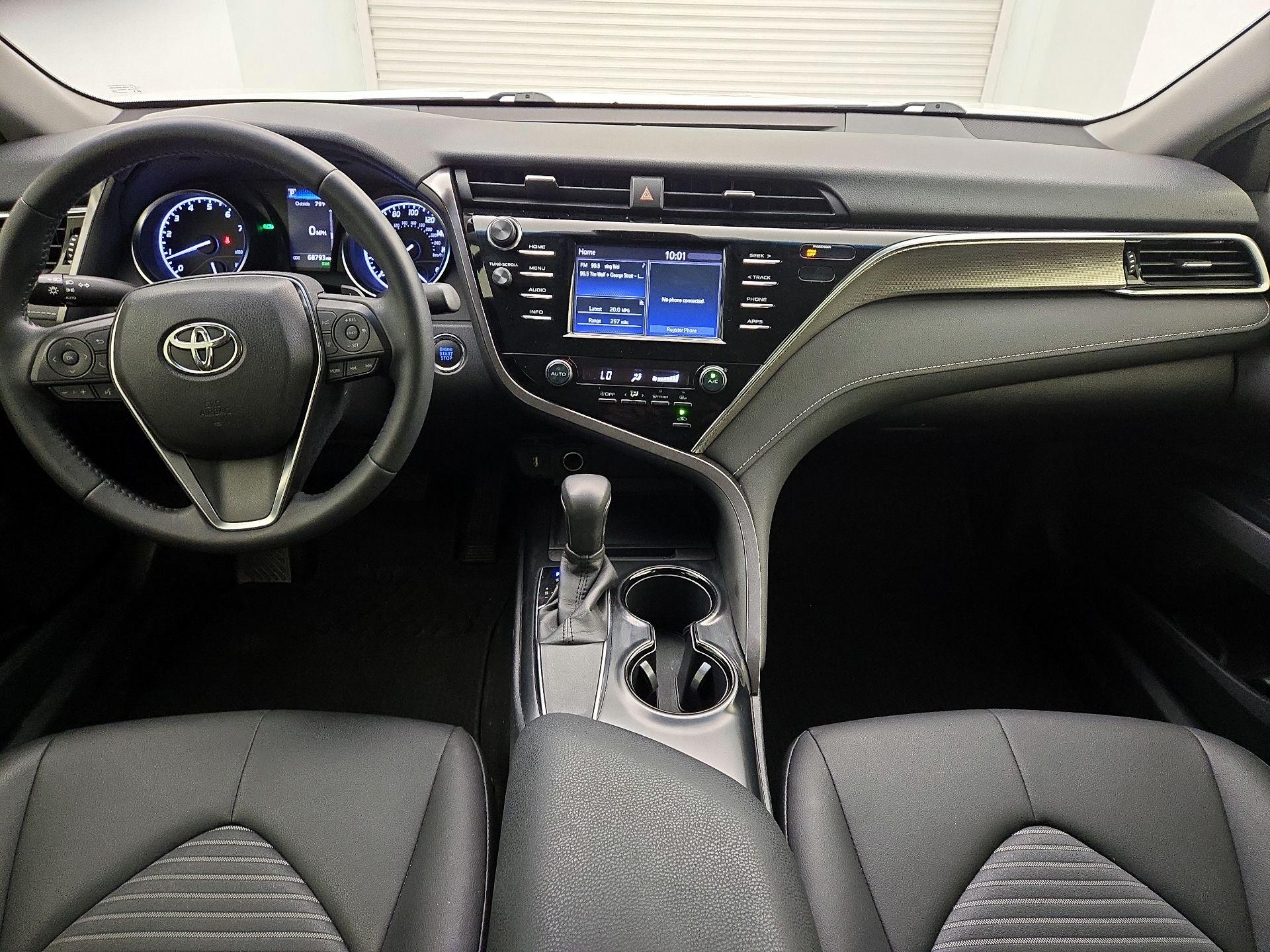 Thumbnail: 2018 Toyota Camry - 9