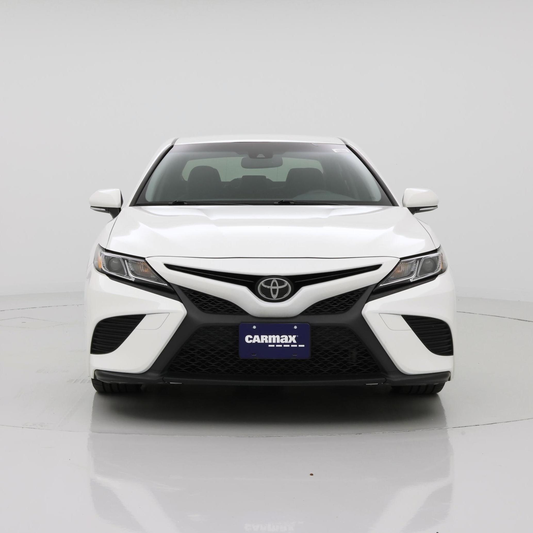 Thumbnail: 2018 Toyota Camry - 5