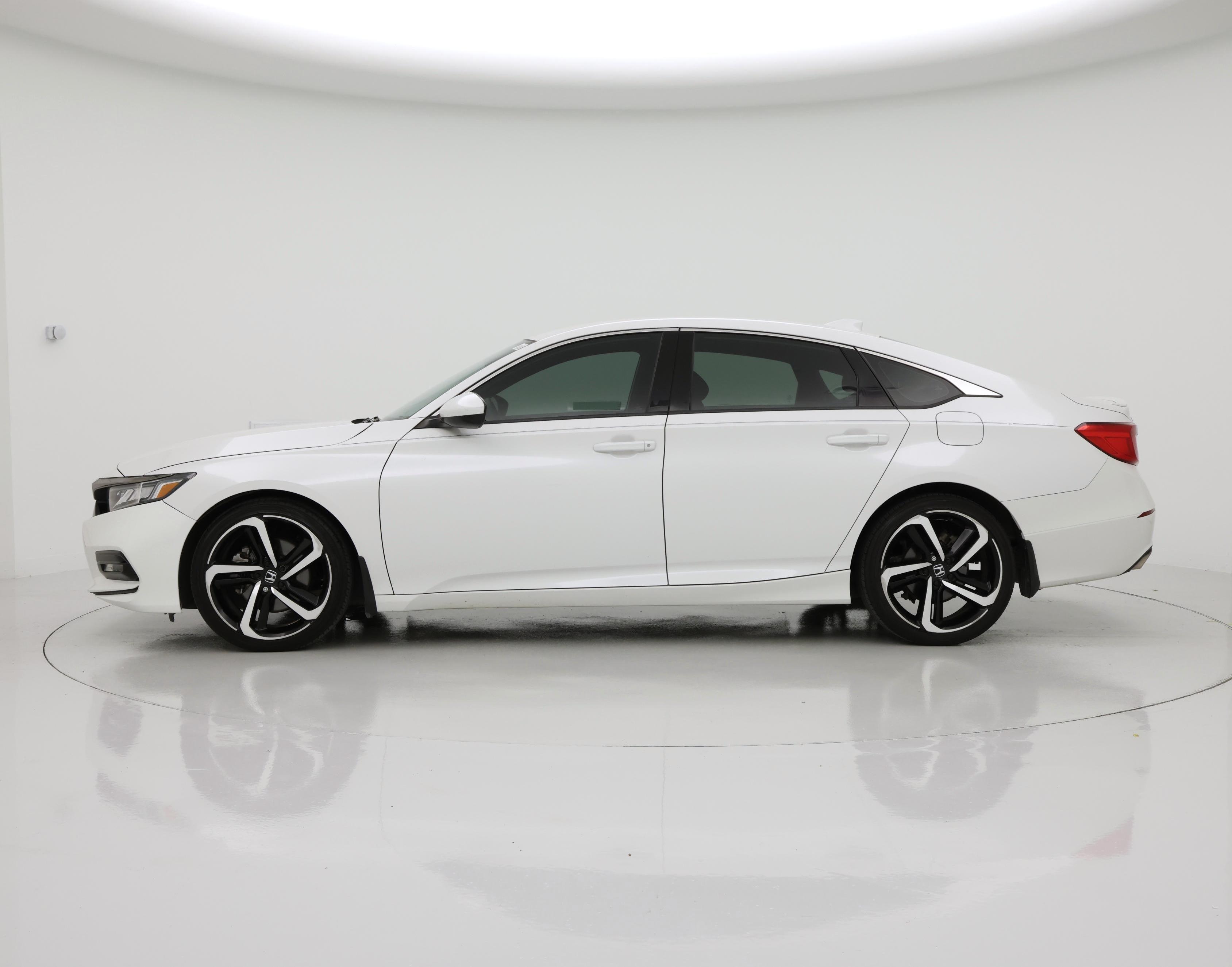 Thumbnail: 2018 Honda Accord - 3