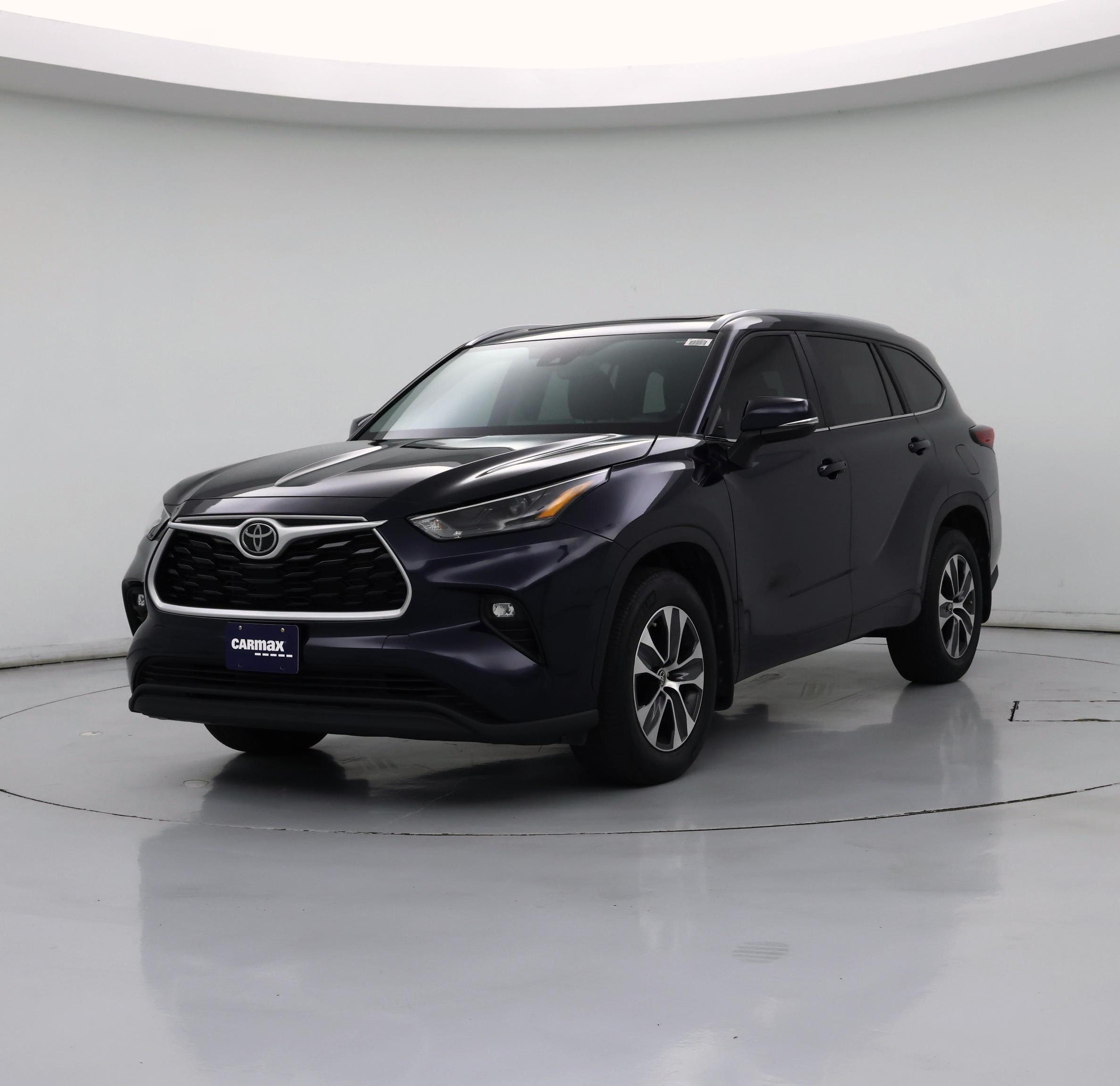 Thumbnail: 2023 Toyota Highlander - 4