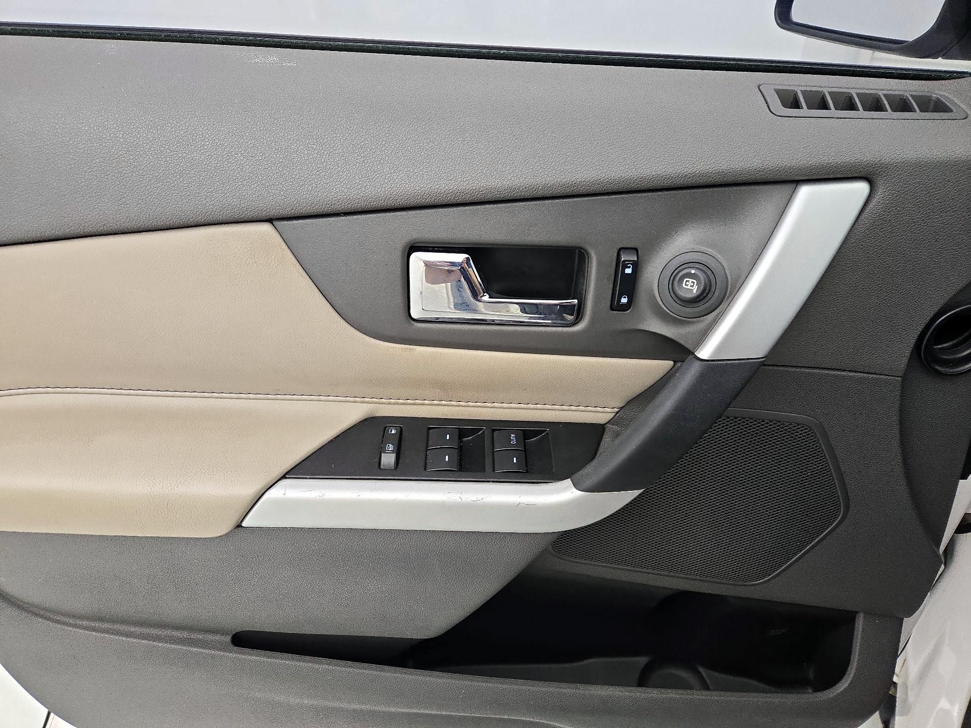 Thumbnail: 2013 Ford Edge - 12
