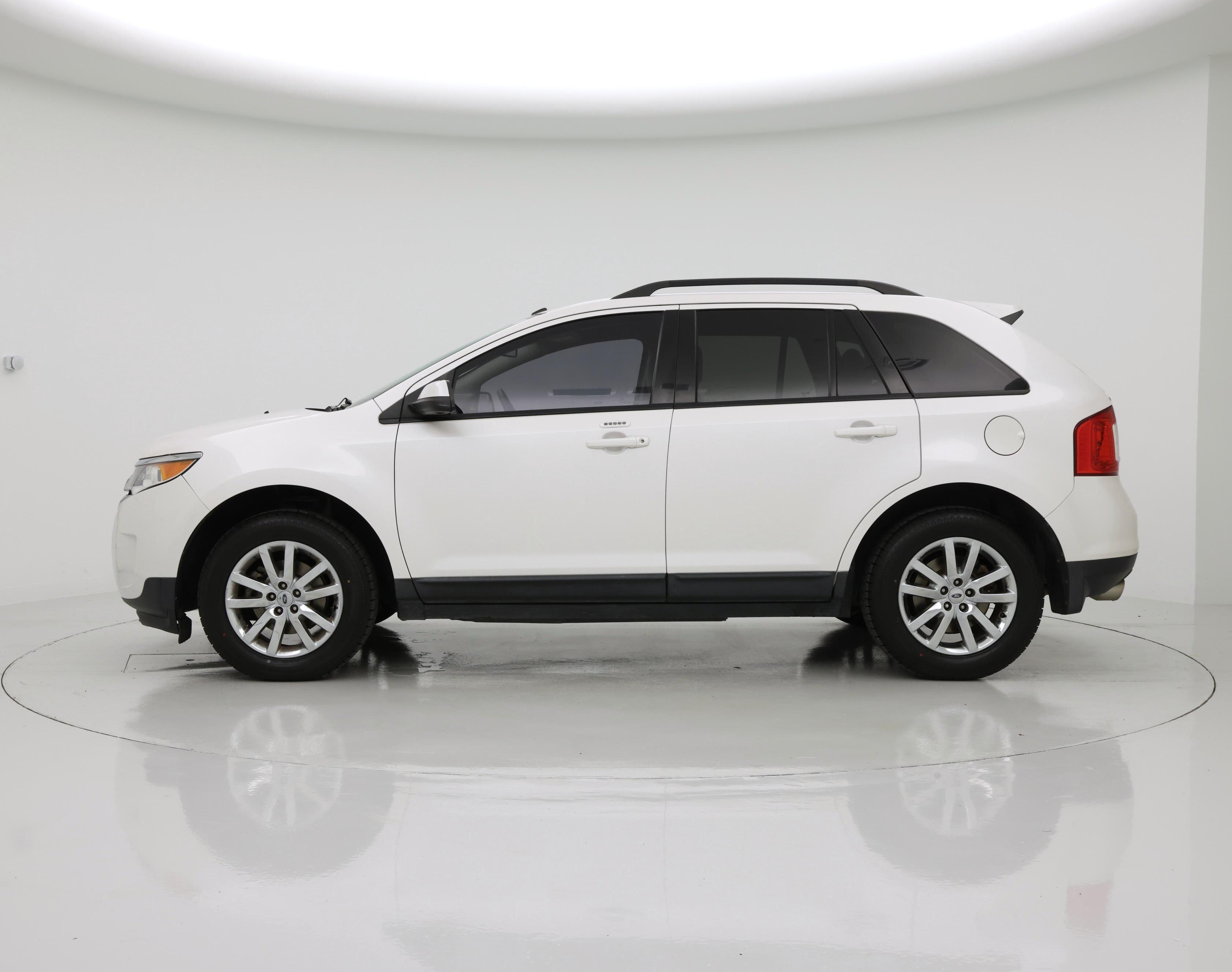 Thumbnail: 2013 Ford Edge - 3